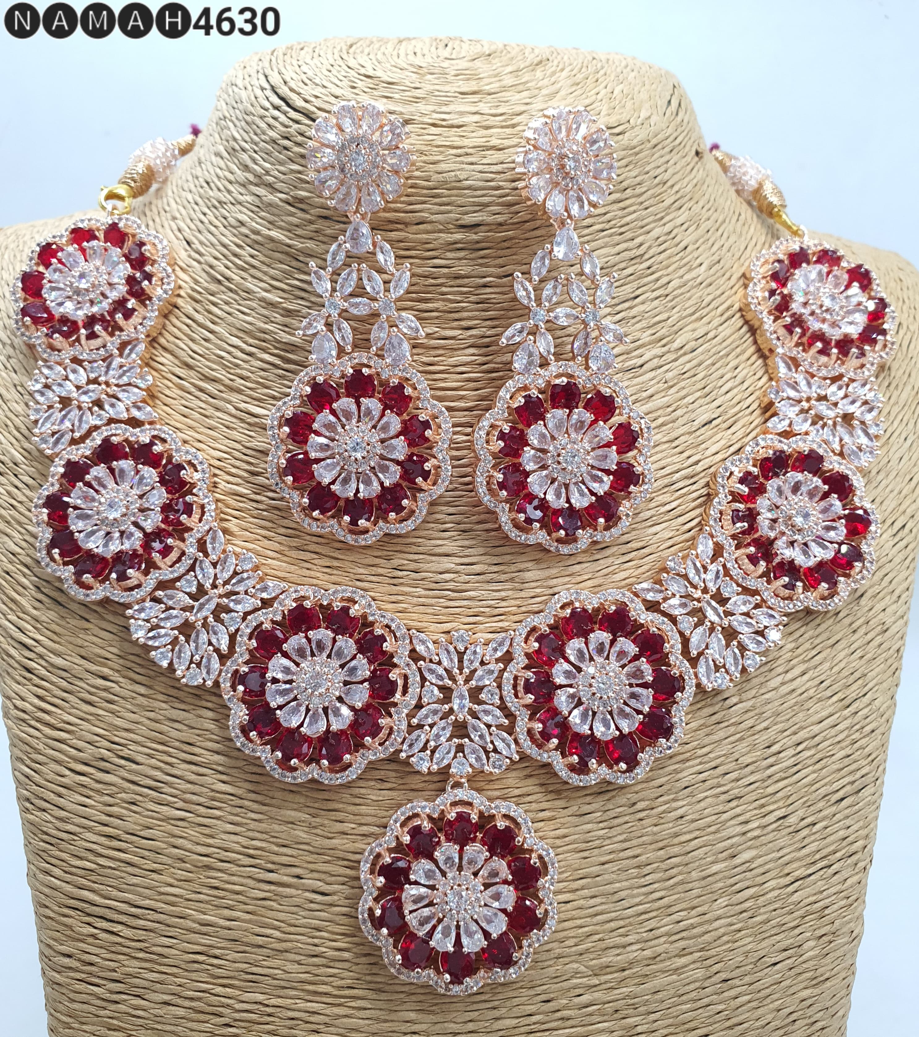 Necklace Set
