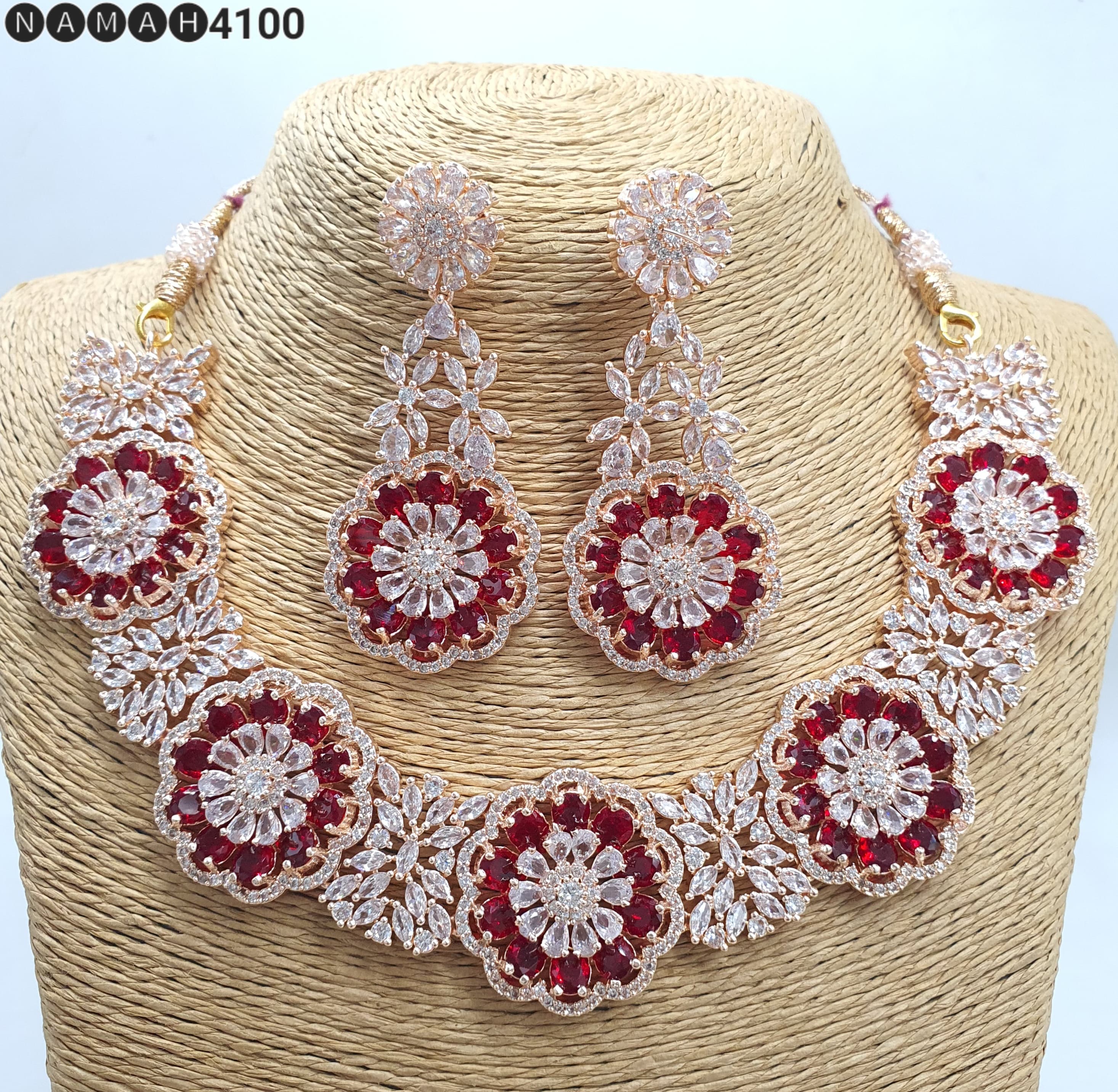 Necklace Set