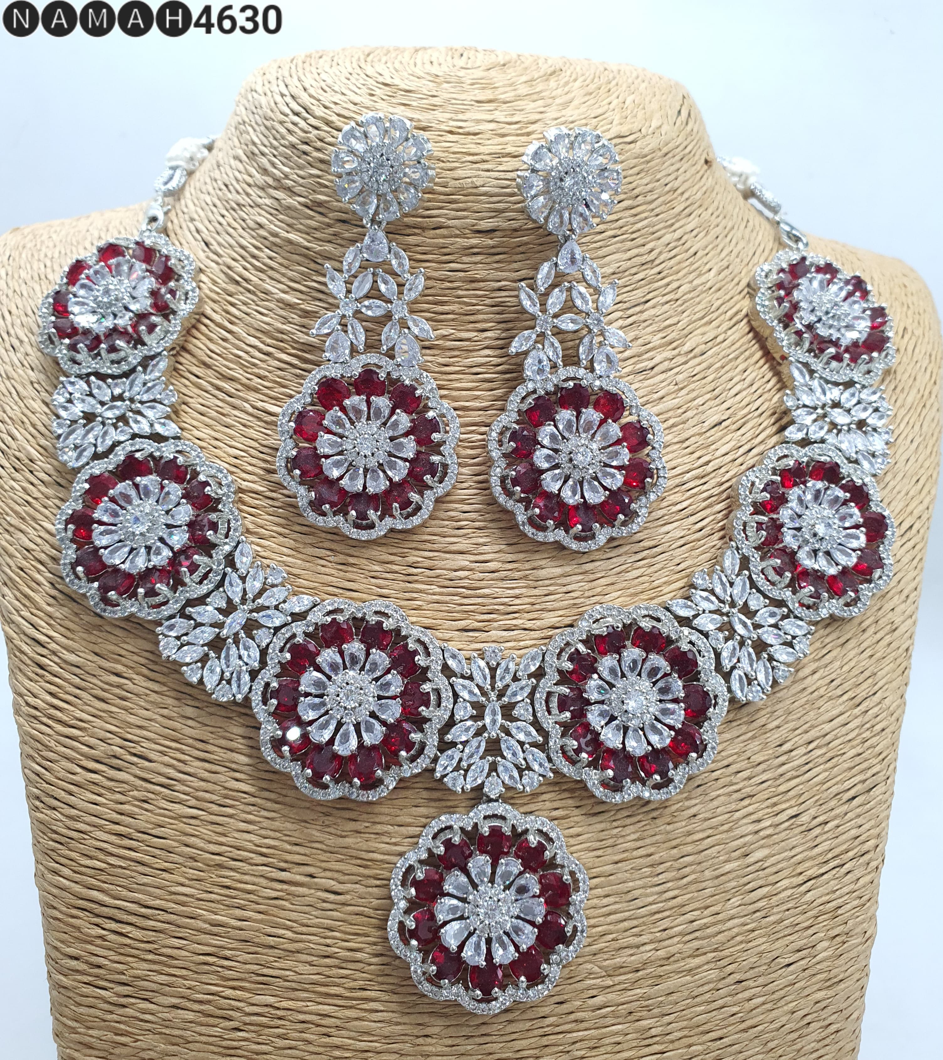 Necklace Set