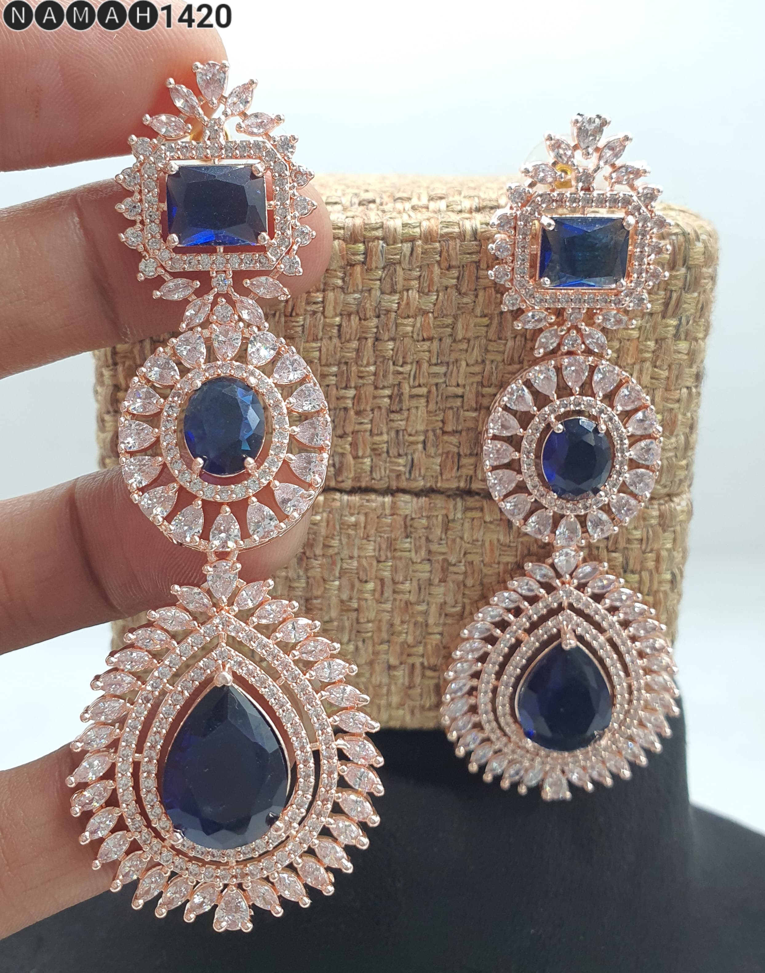 Earrings Set