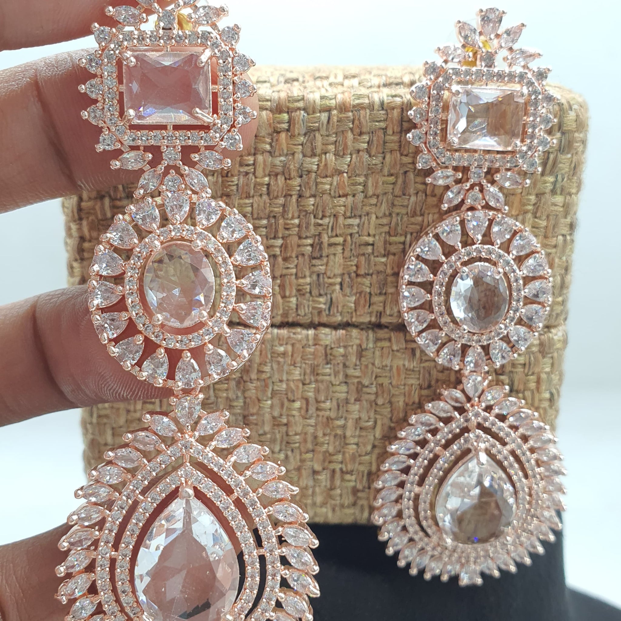 Earrings Set