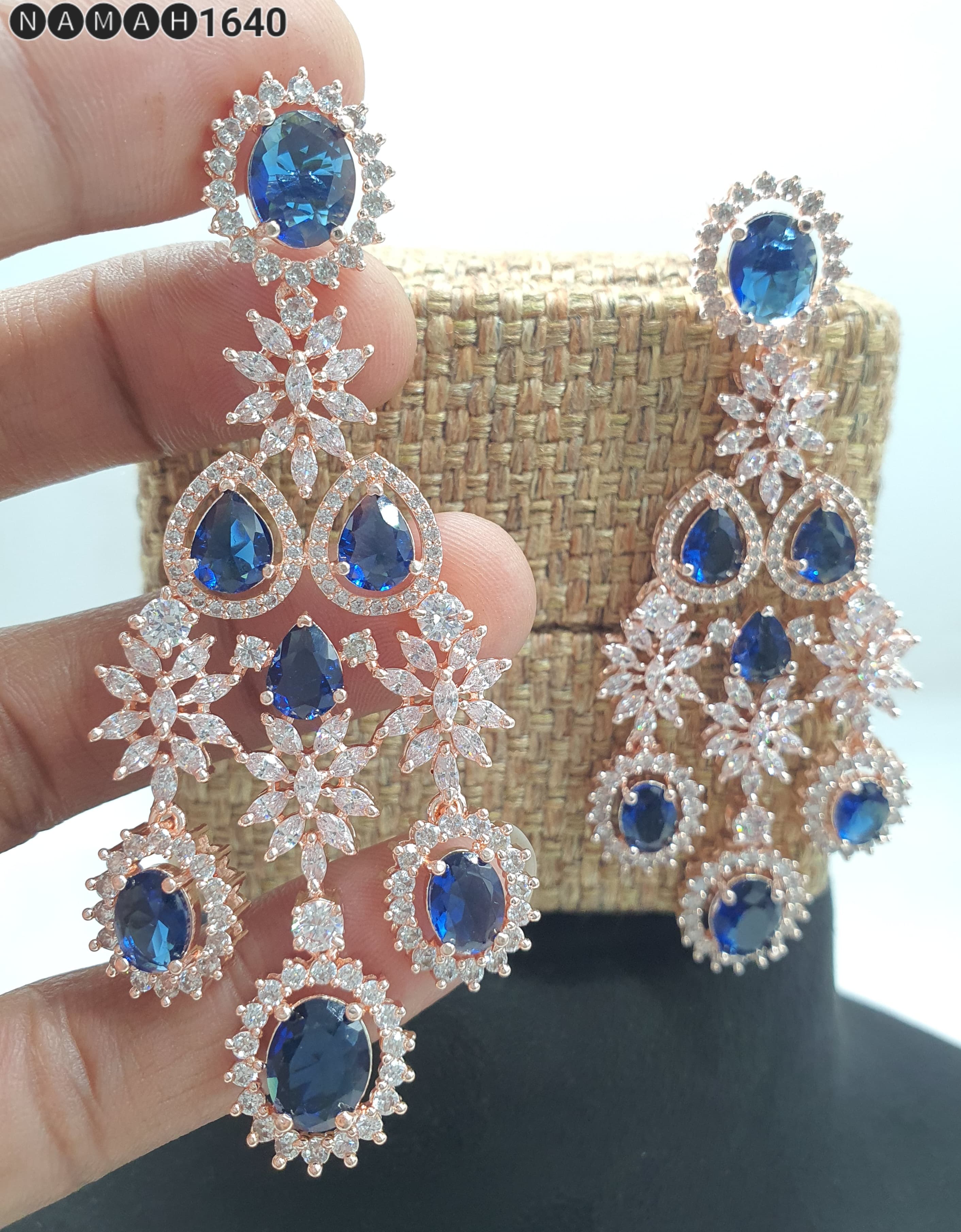 Earrings Set