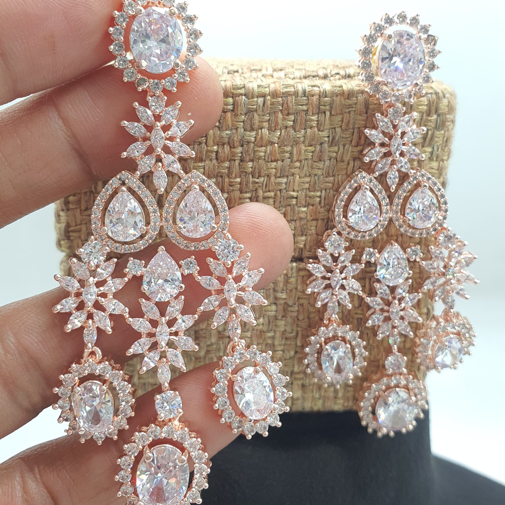 Earrings Set