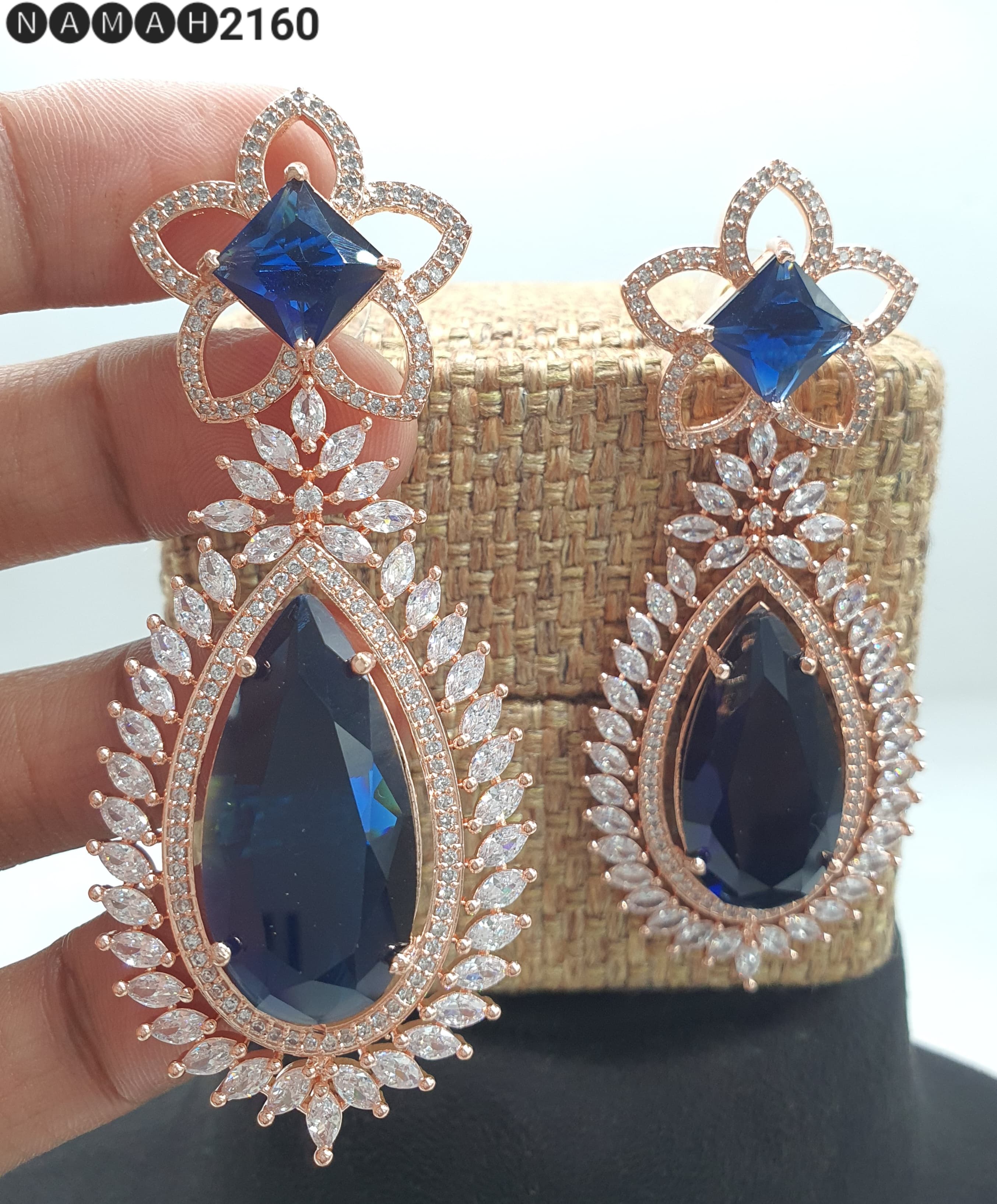 Earrings Set