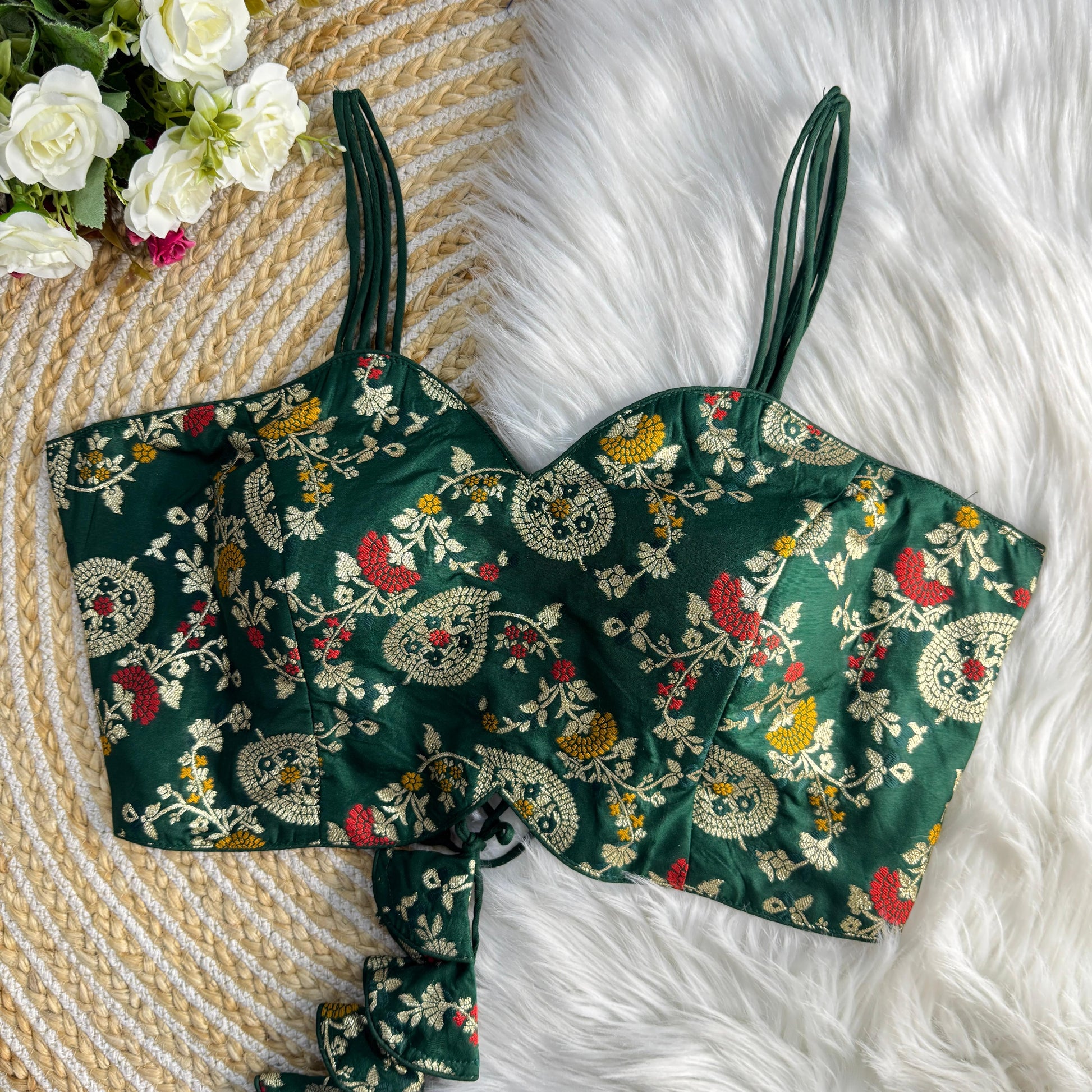 Sleevless Blouse