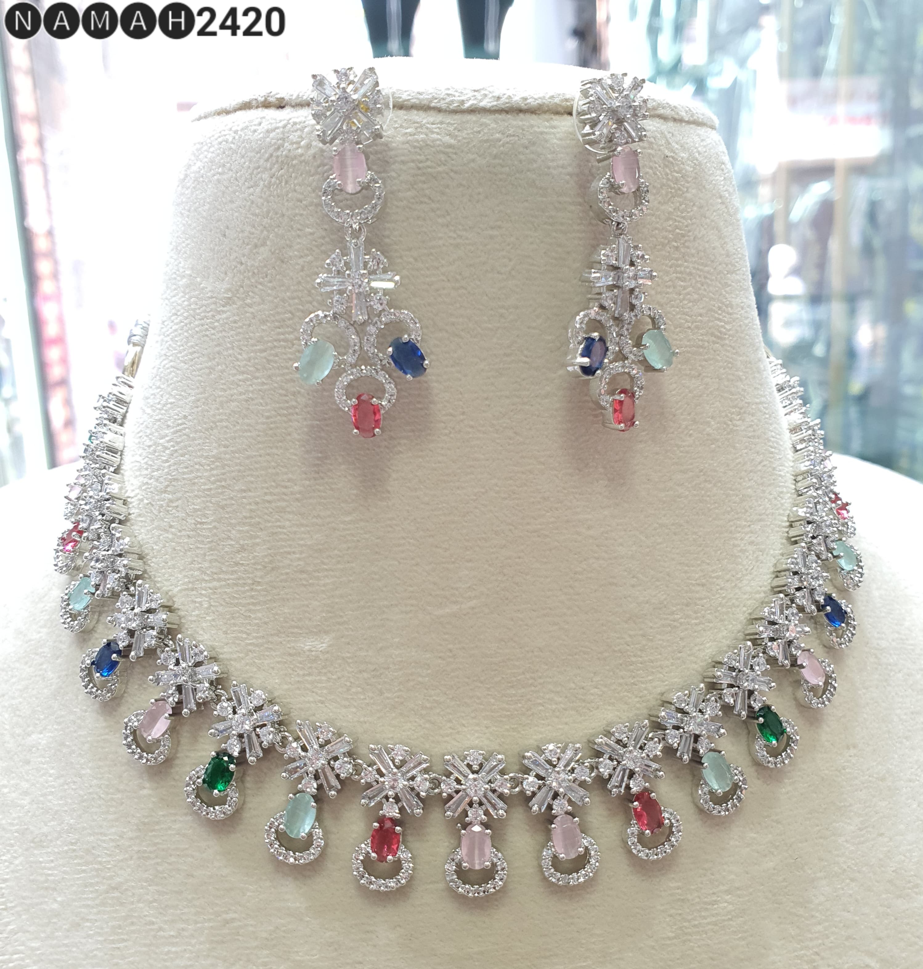 Necklace Set