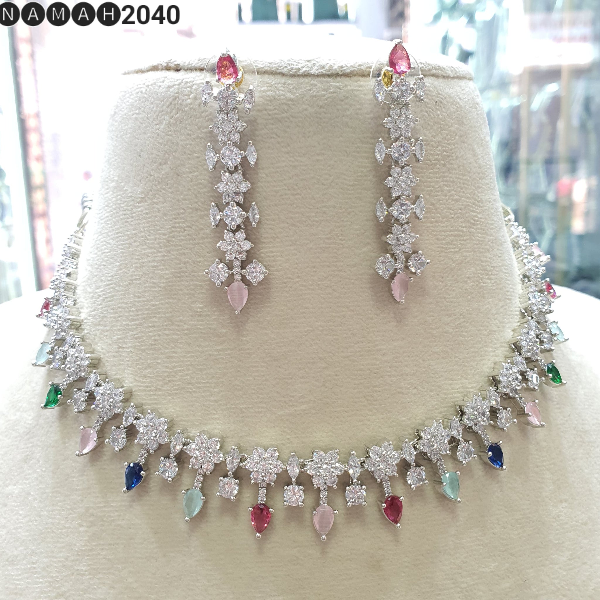 Necklace Set