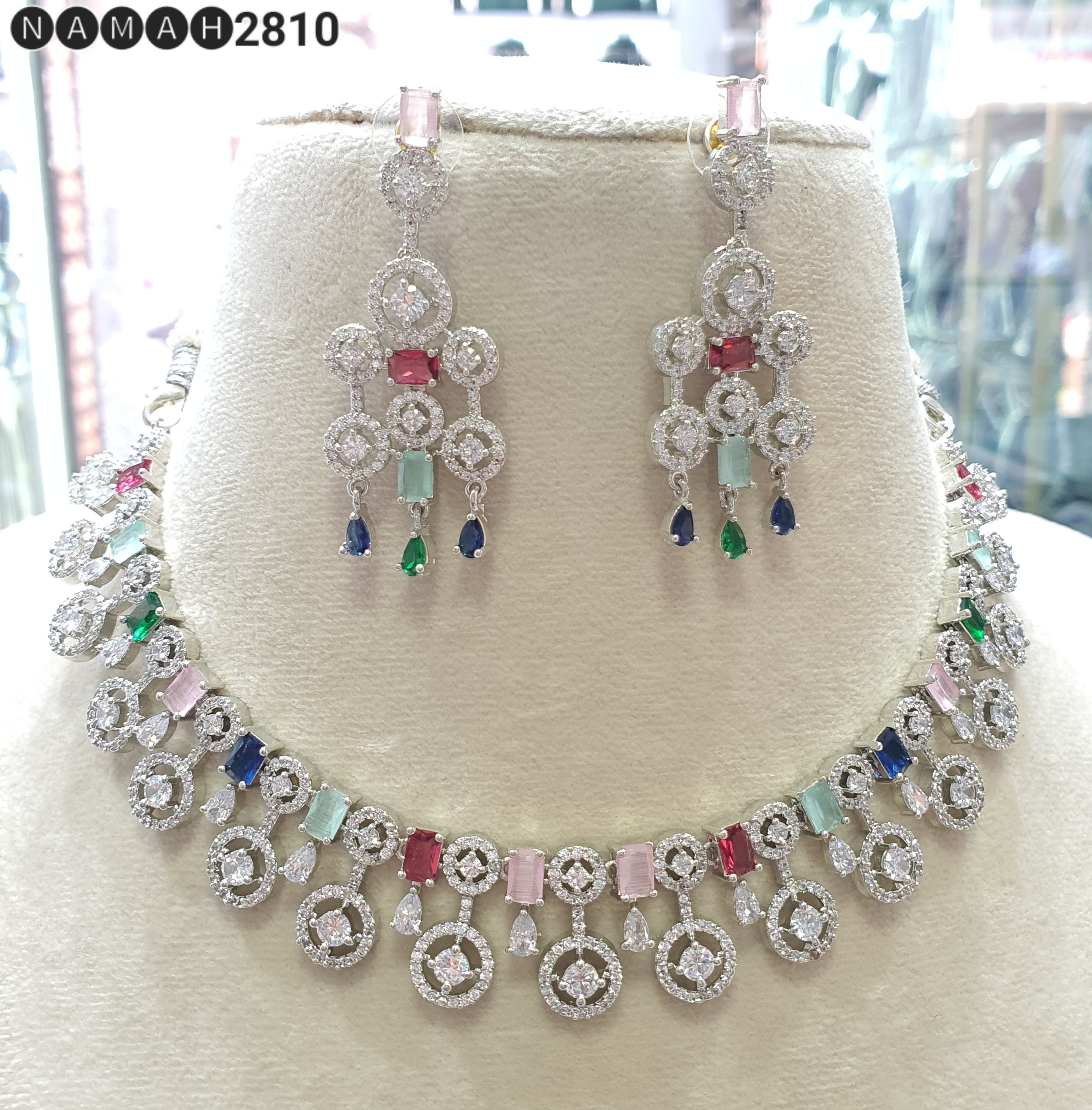 Necklace Set