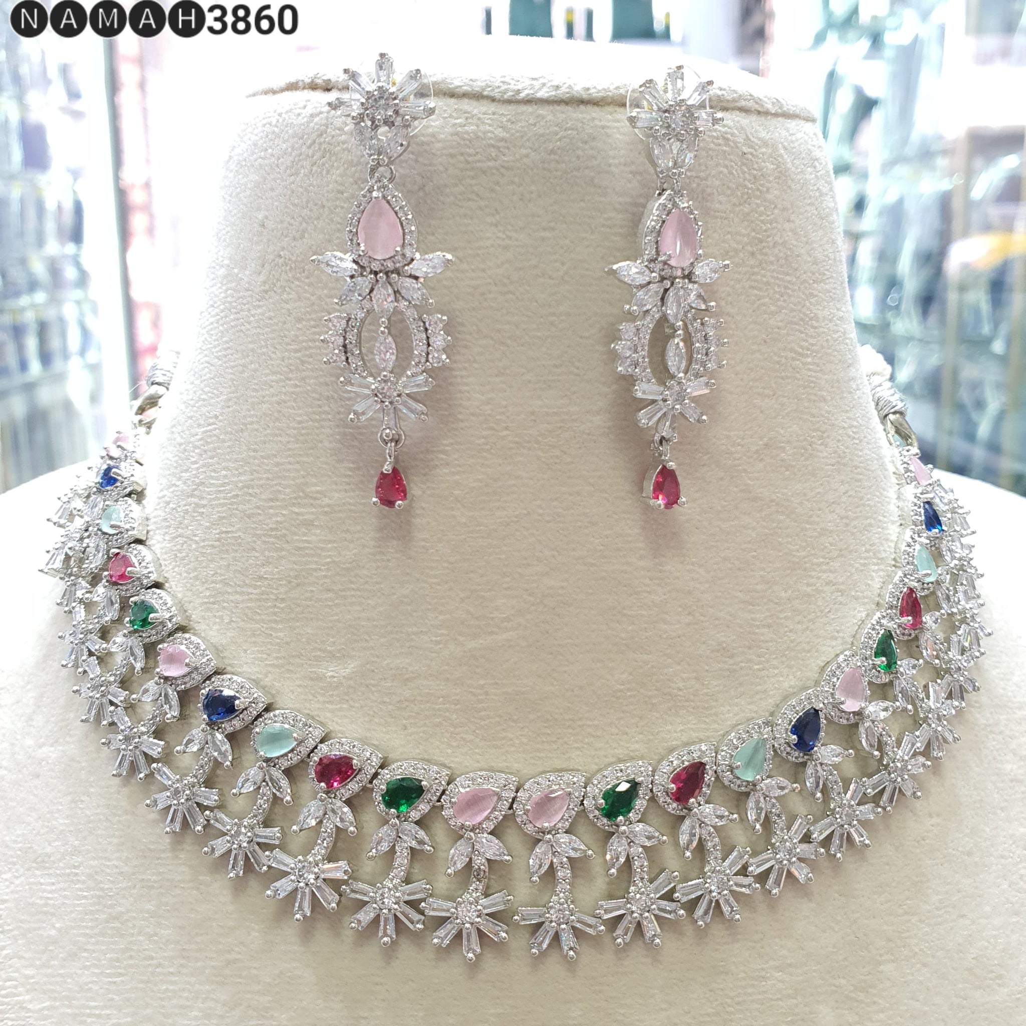 Necklace Set