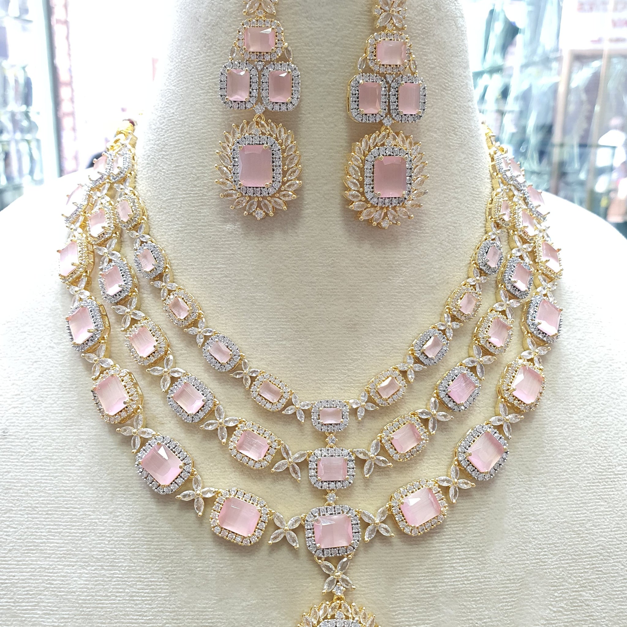 Necklace Set
