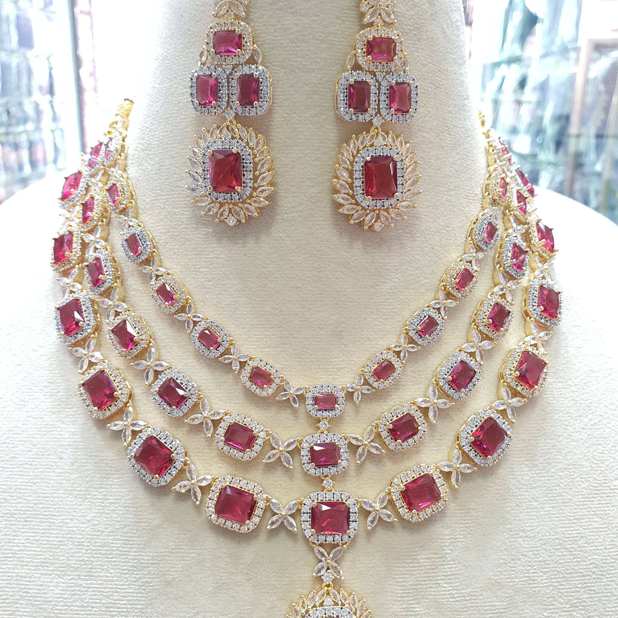 Necklace Set