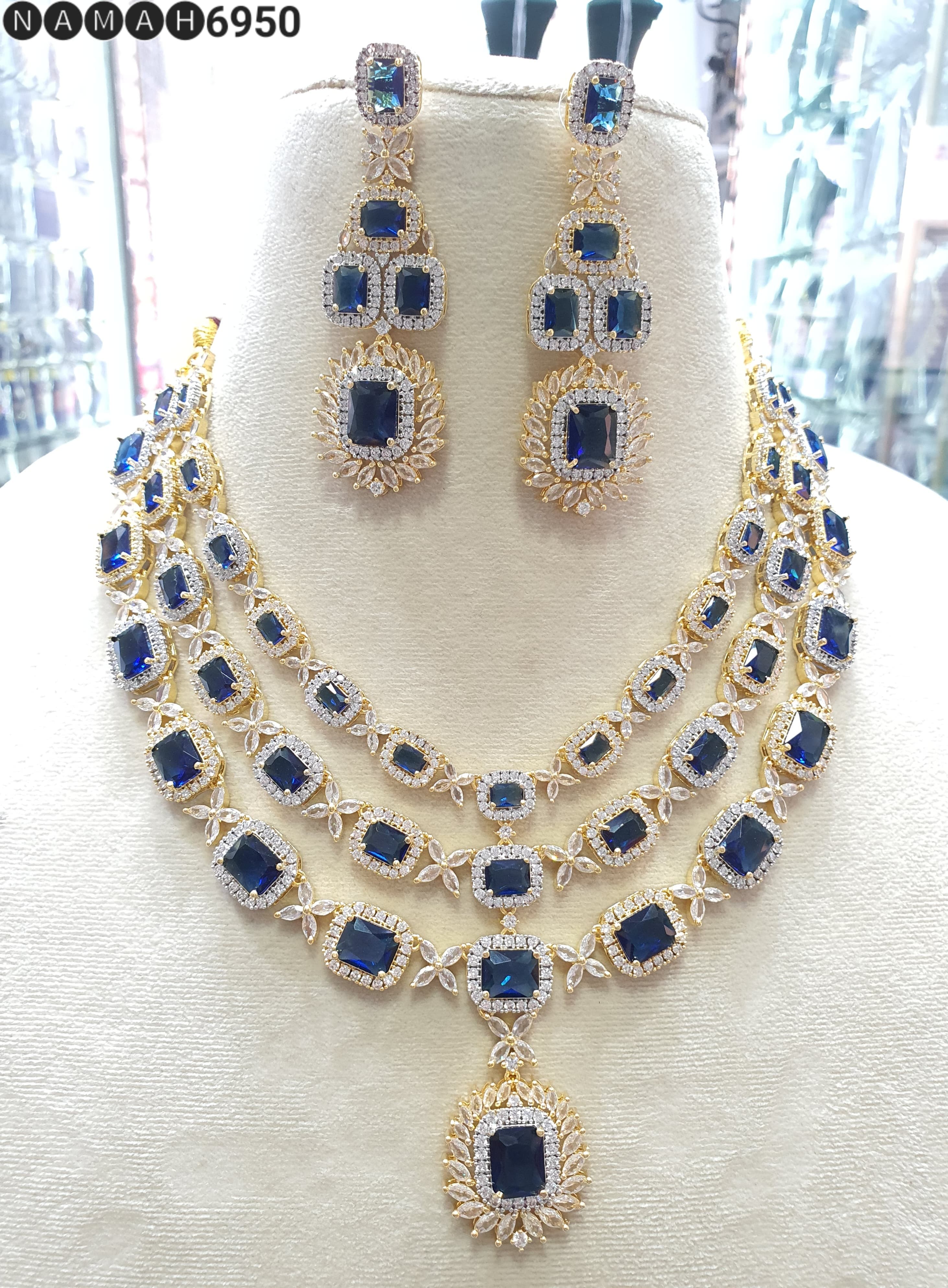 Necklace Set