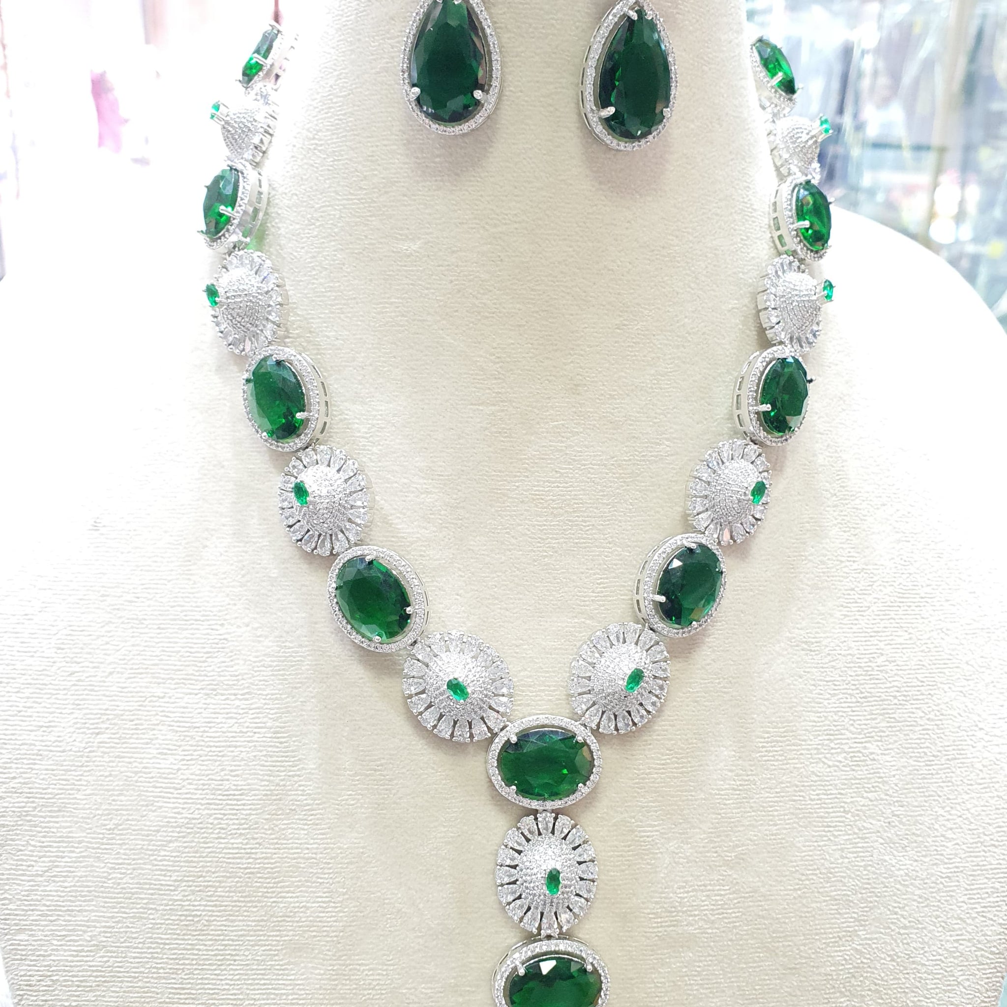 Necklace Set