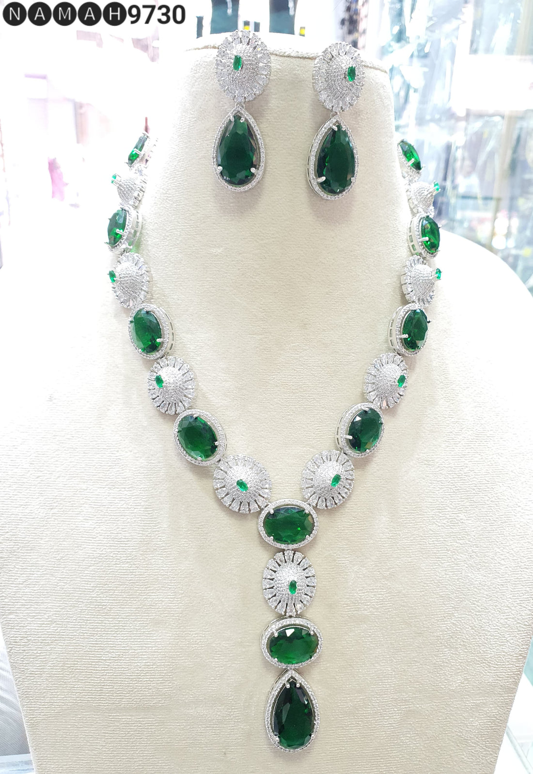 Necklace Set