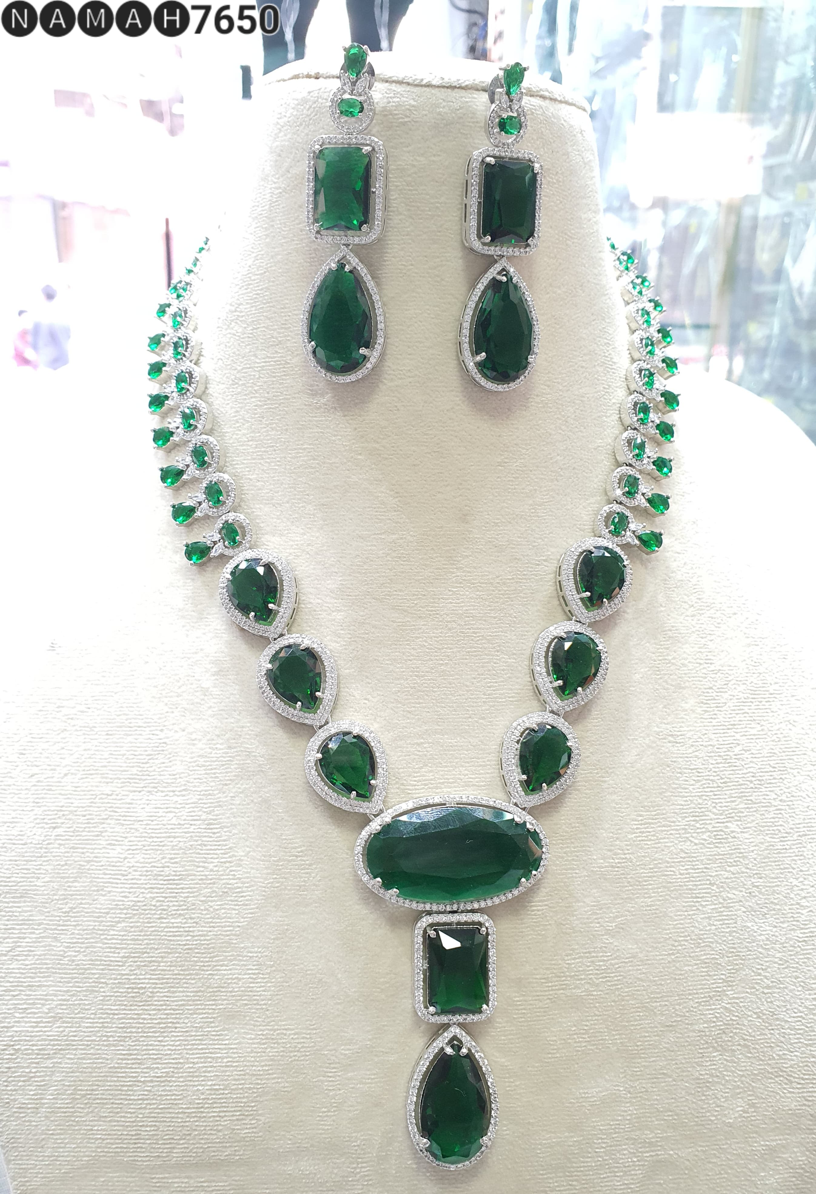 Necklace Set