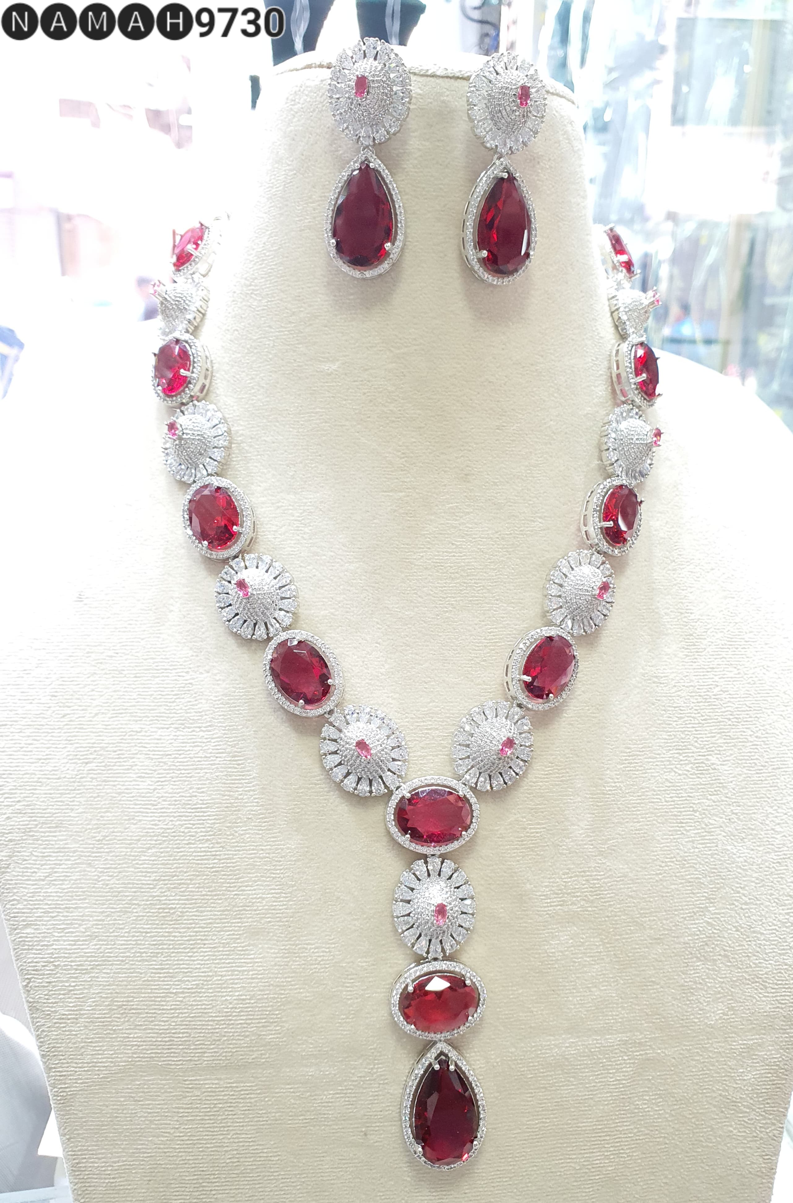 Necklace Set