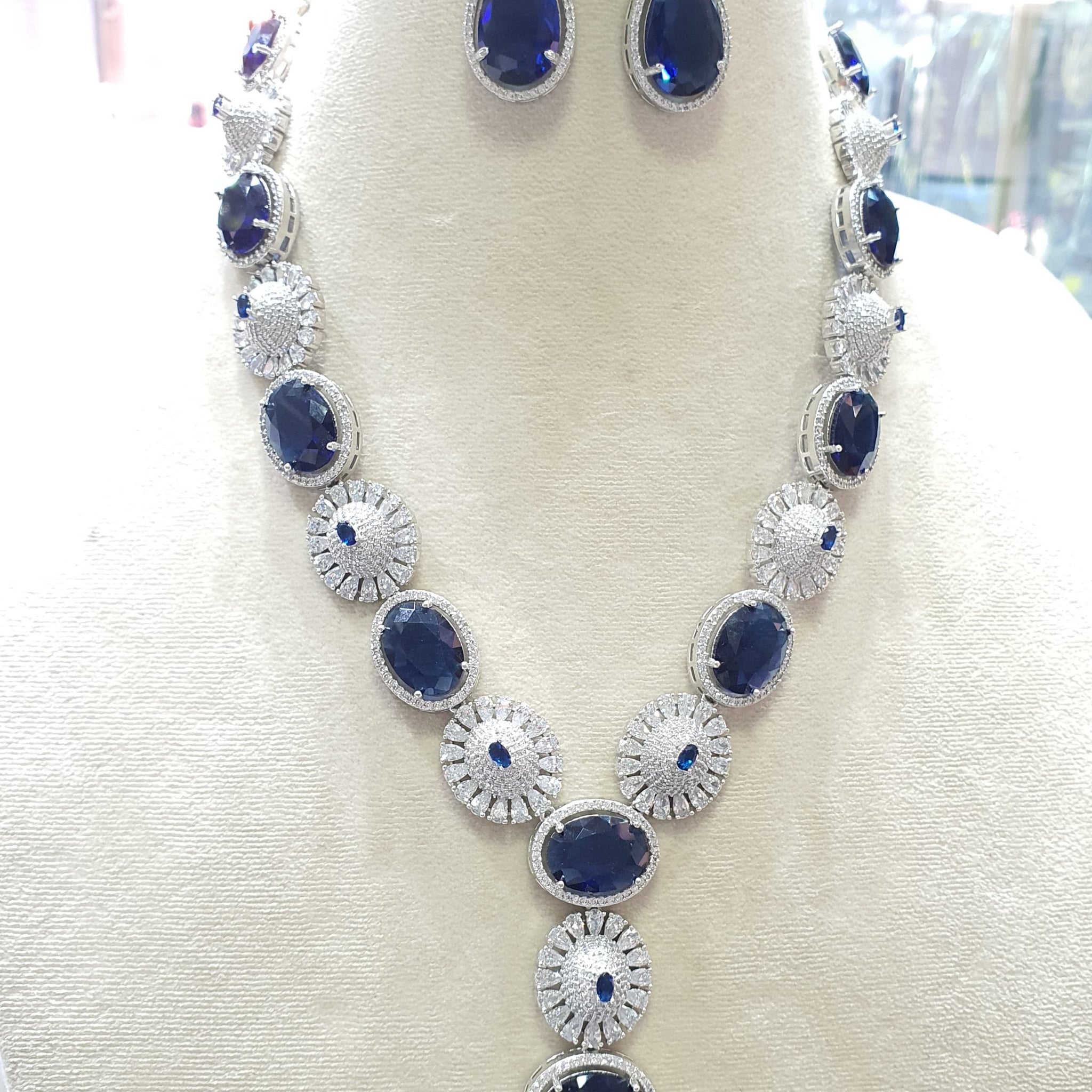 Necklace Set