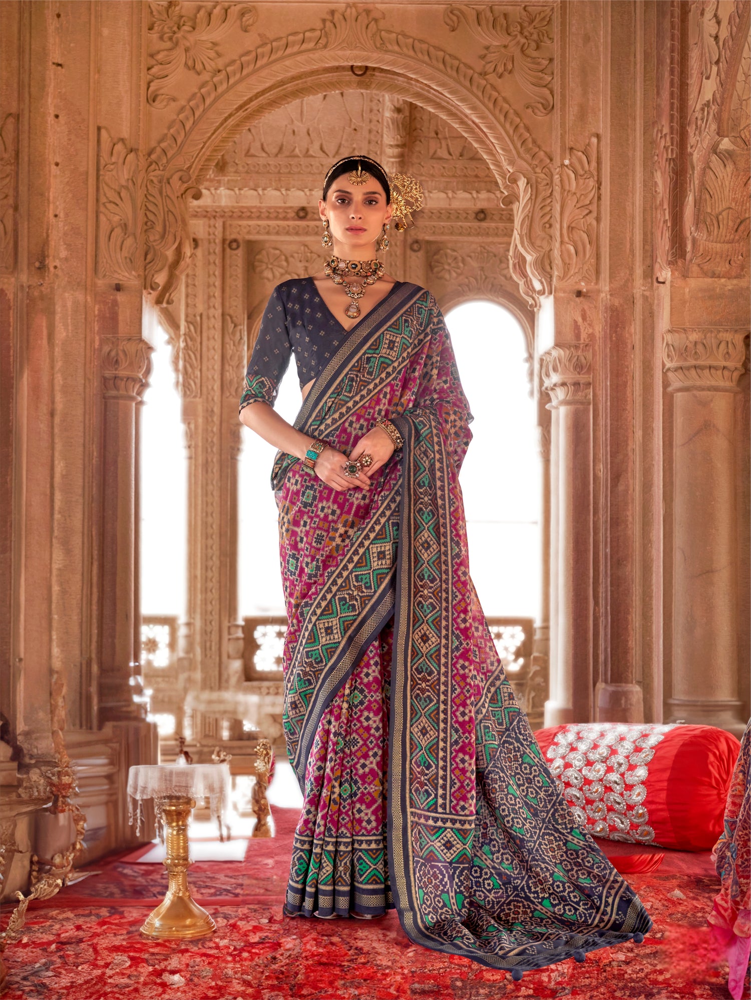 Black &amp; Gold Designer Patola Silk Saree