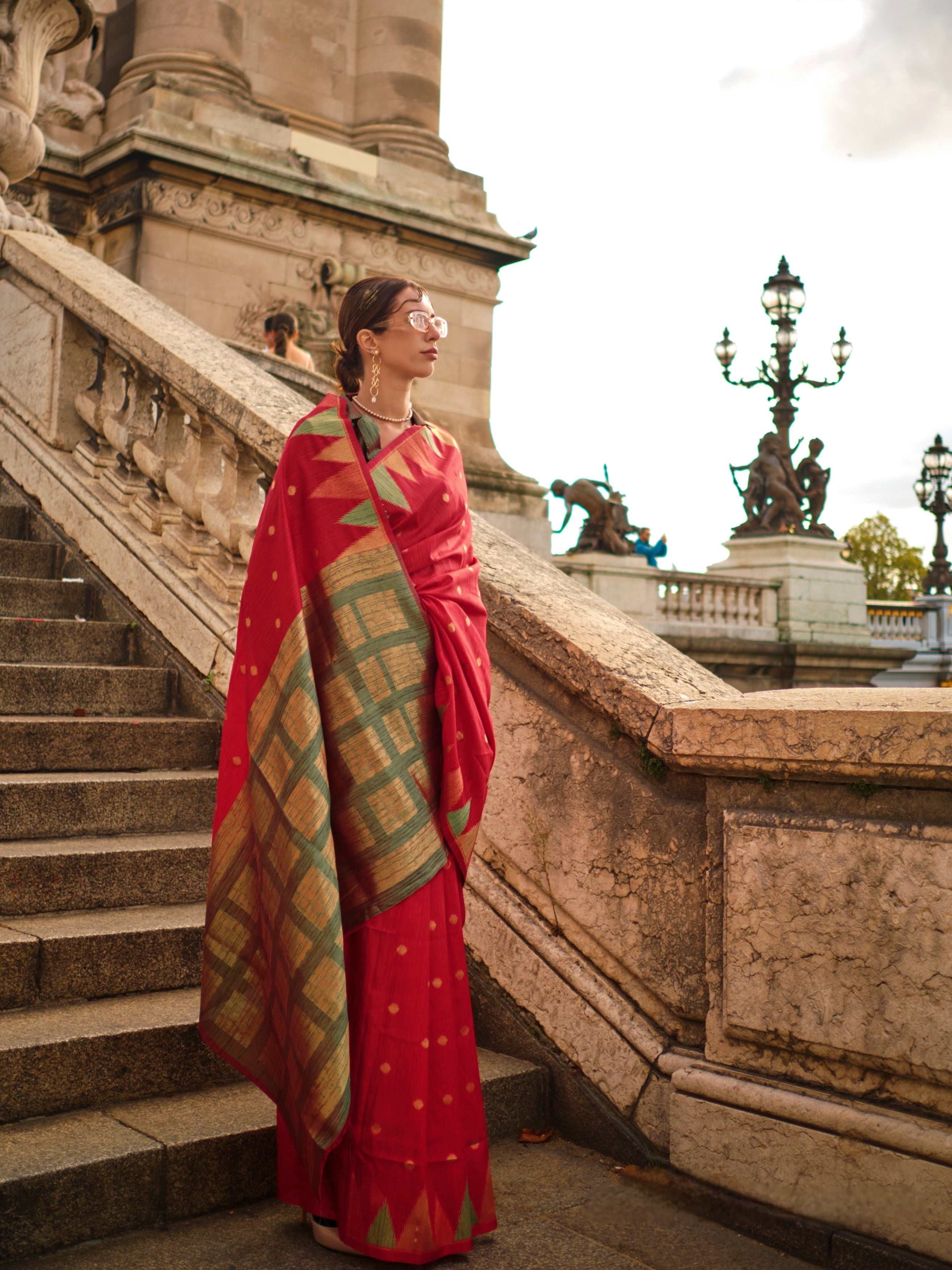 Maroon &amp; Gold Kanchipuram Silk Saree with Intricate Zari Border