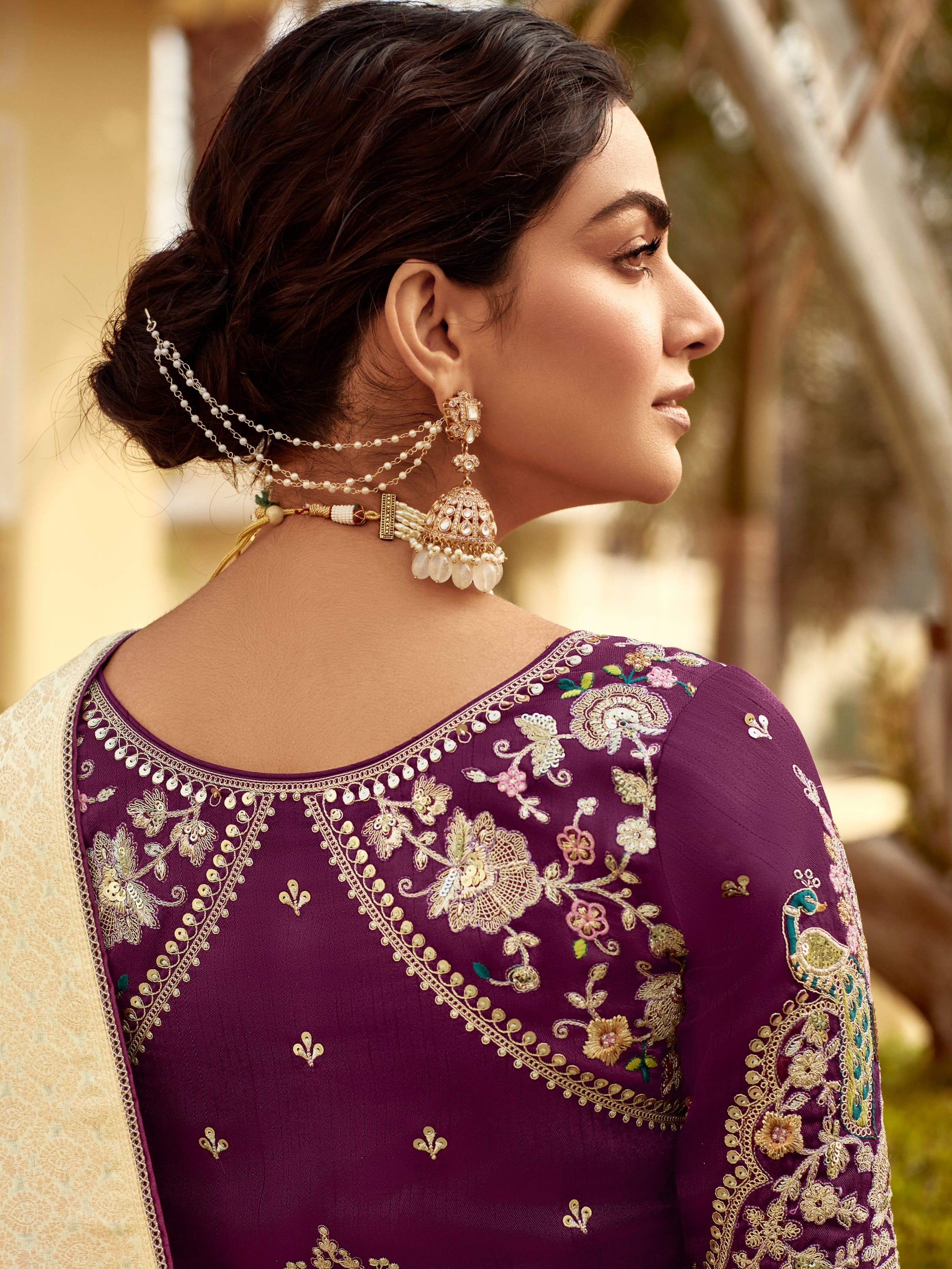 Off-White Designer Dola Silk Wedding Saree with Zari Weaving