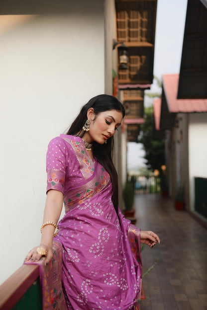 Bandhej Saree