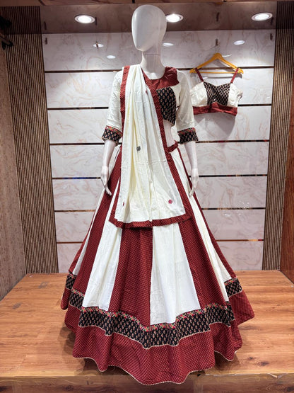 Full sleeve chaniya choli for garba