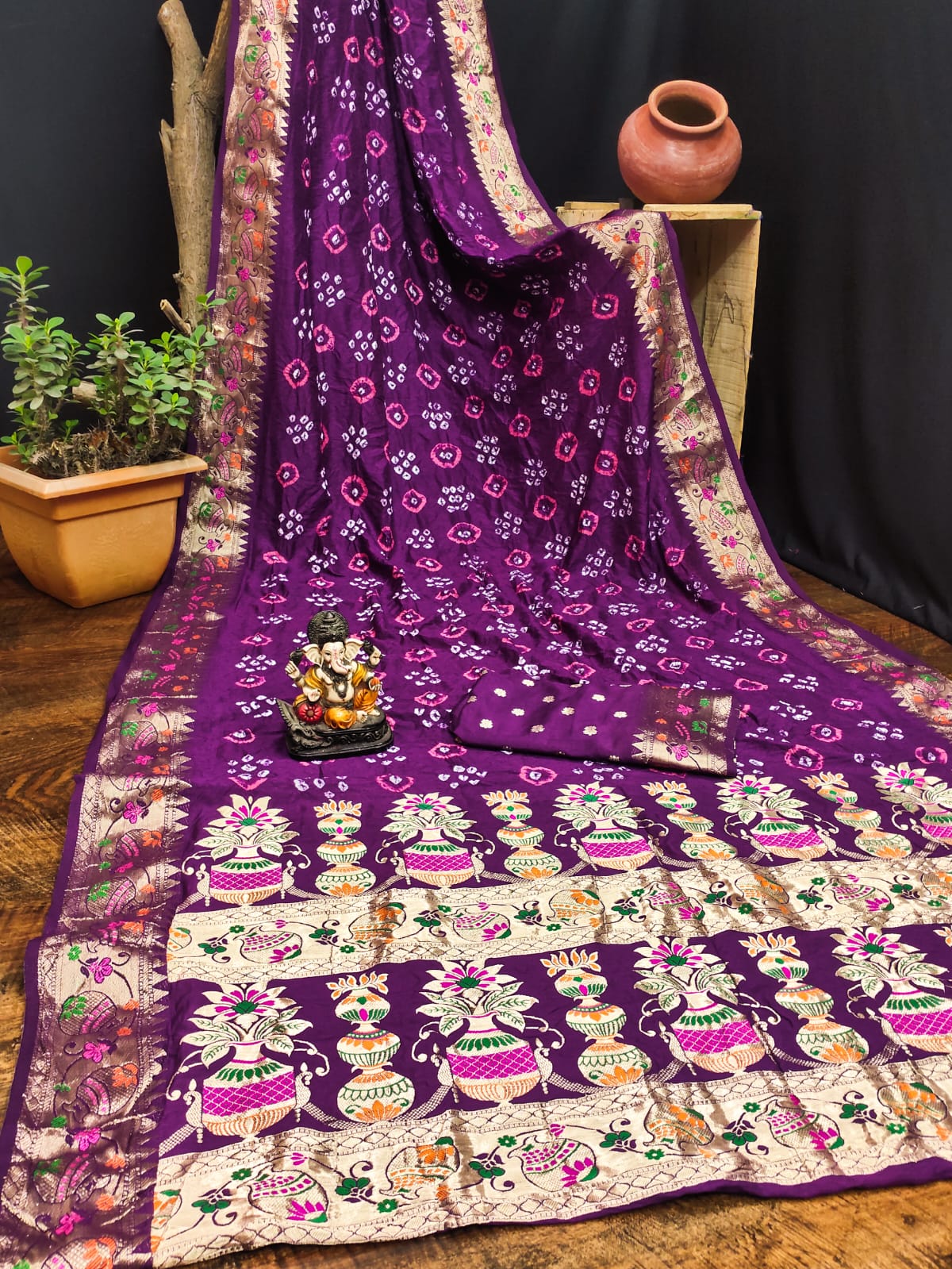 Bandhani Saree