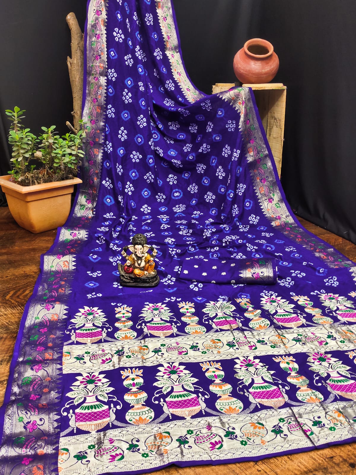 Bandhani Saree