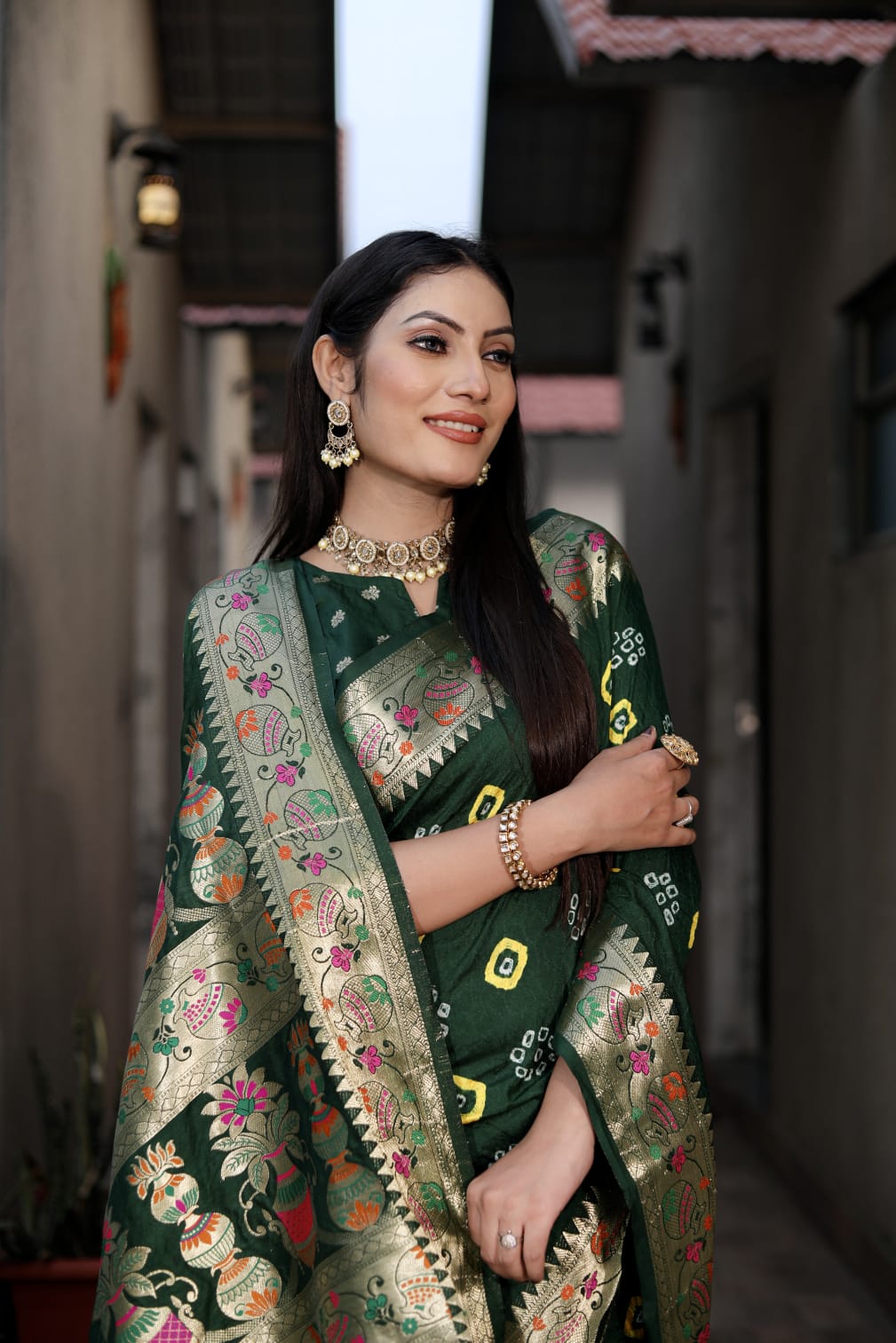 Bandhani Saree