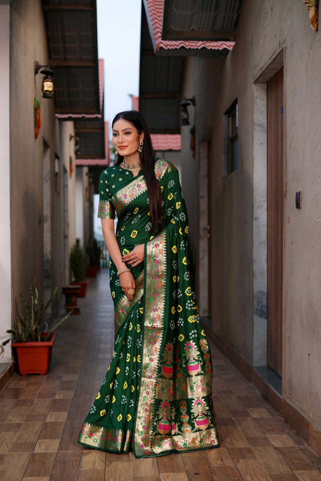 Bandhani Saree