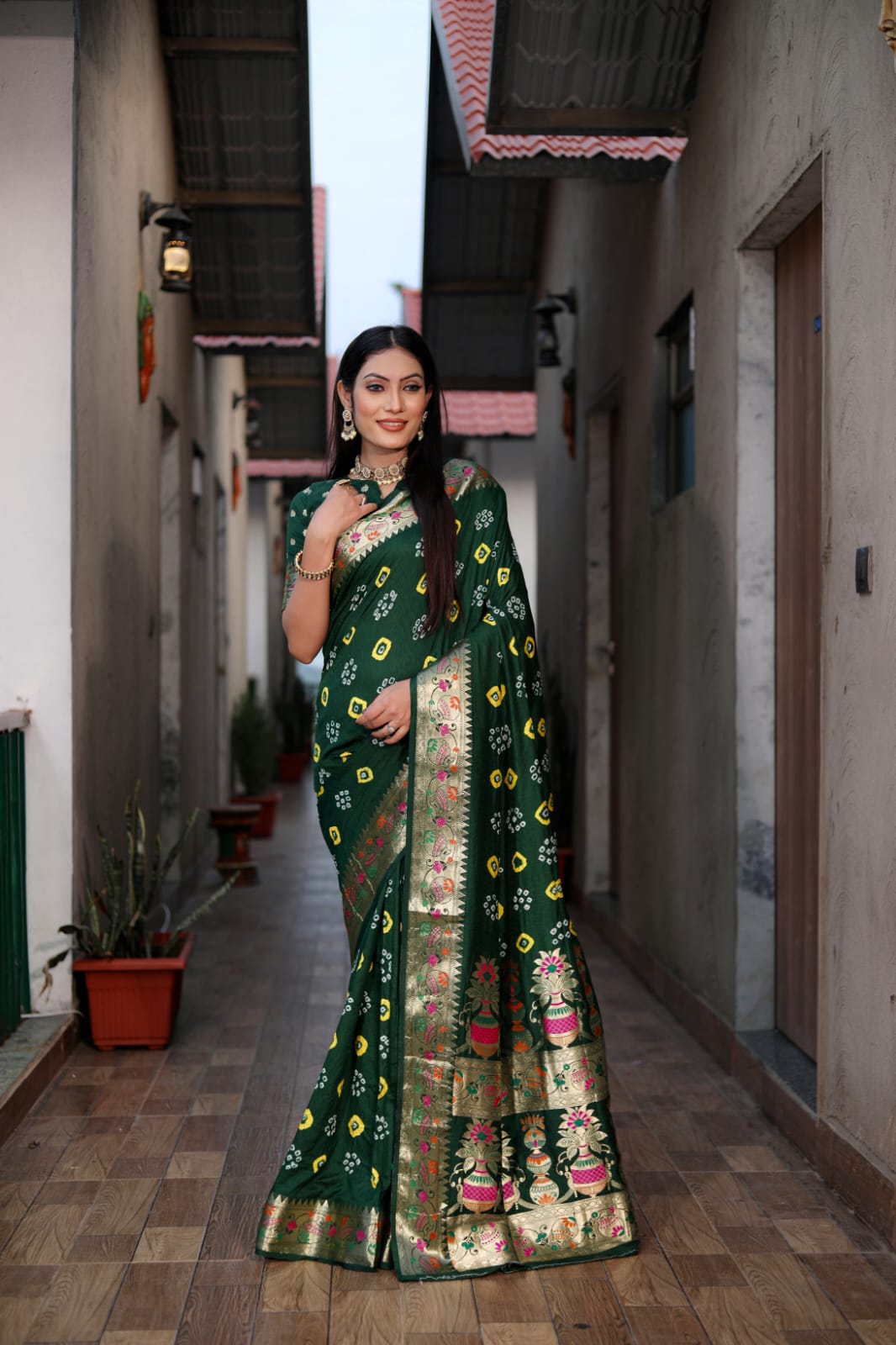 Bandhani Saree