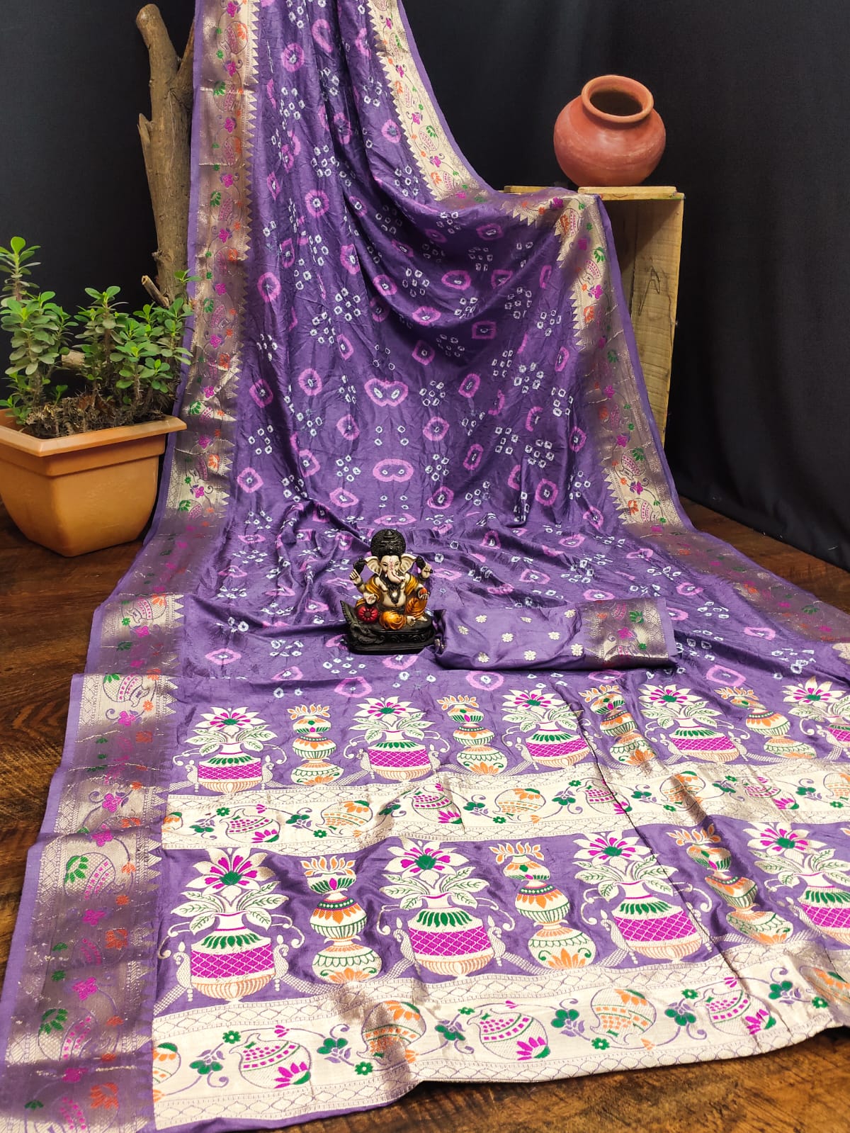 Bandhani Saree