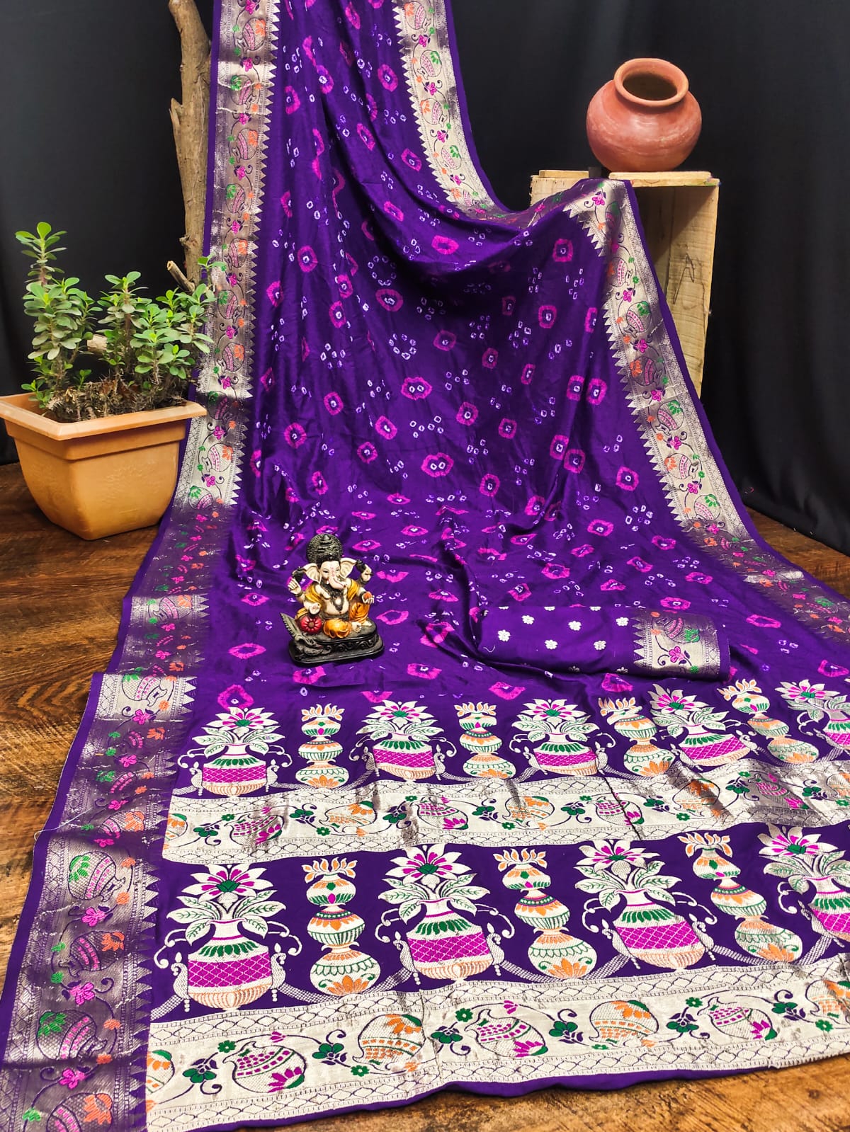 Bandhani Saree