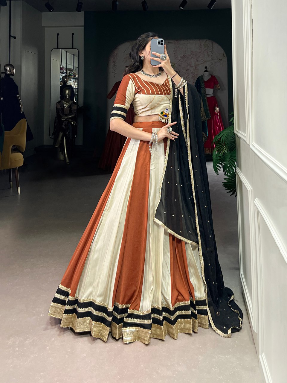 Chaniya Choli