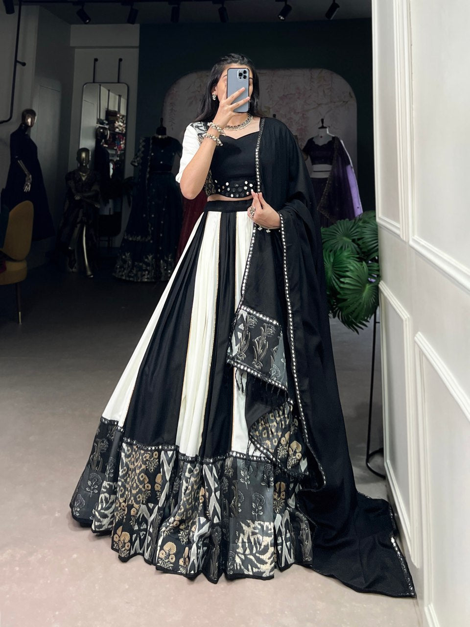 Chaniya Choli
