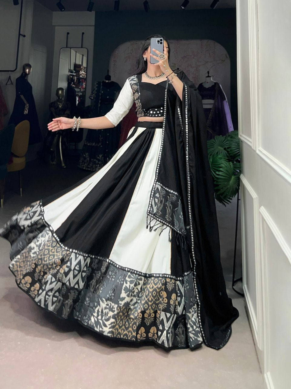 Chaniya Choli
