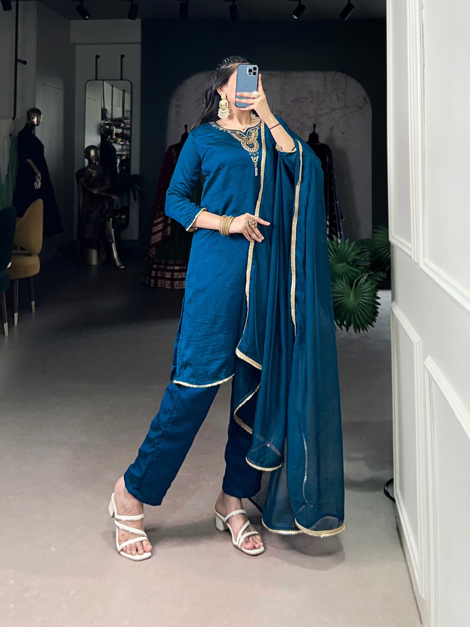 Salwar Suit