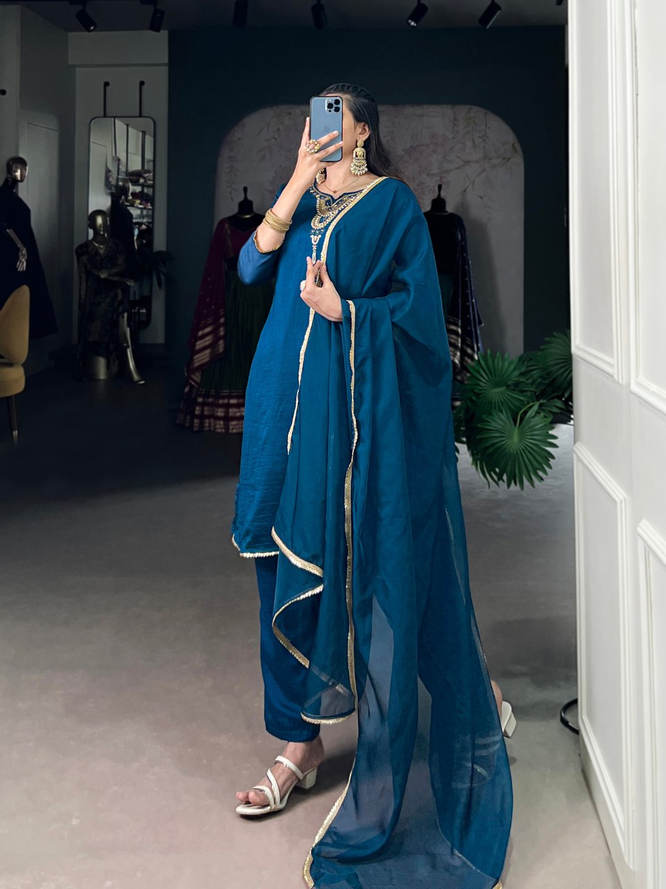 Salwar Suit