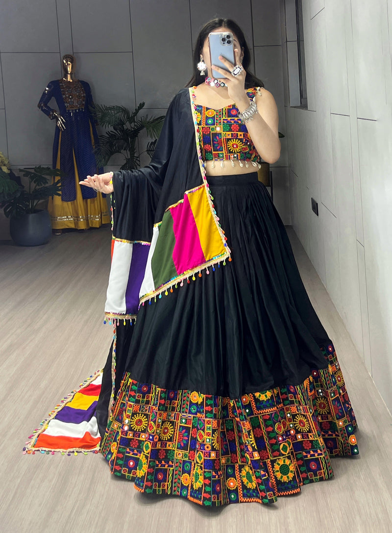 Navratri Lehenga Choli