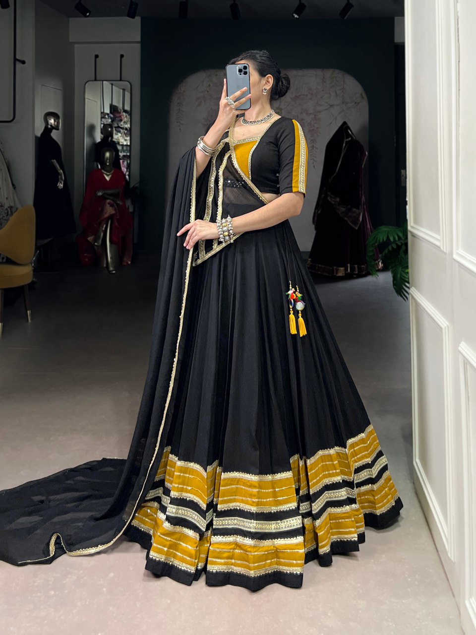 Lehenga Choli