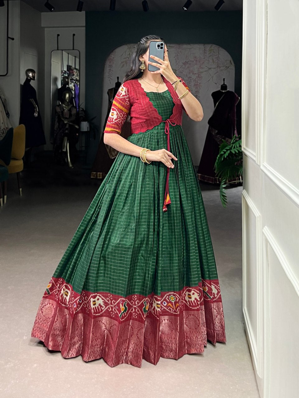 Green Pure Poly Tissur Lehenga Choli | South Indian Style