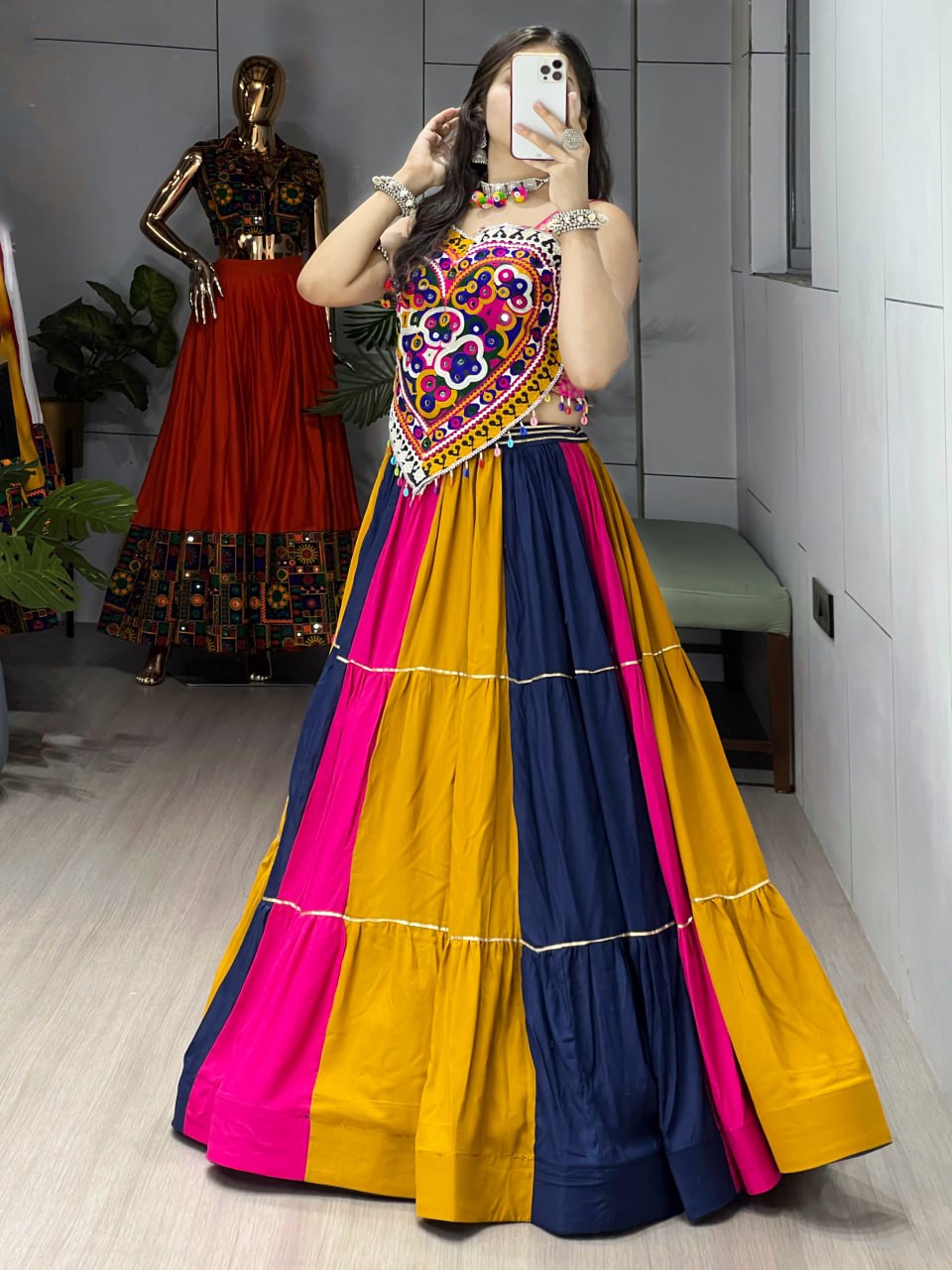 Navratri Chaniya Choli