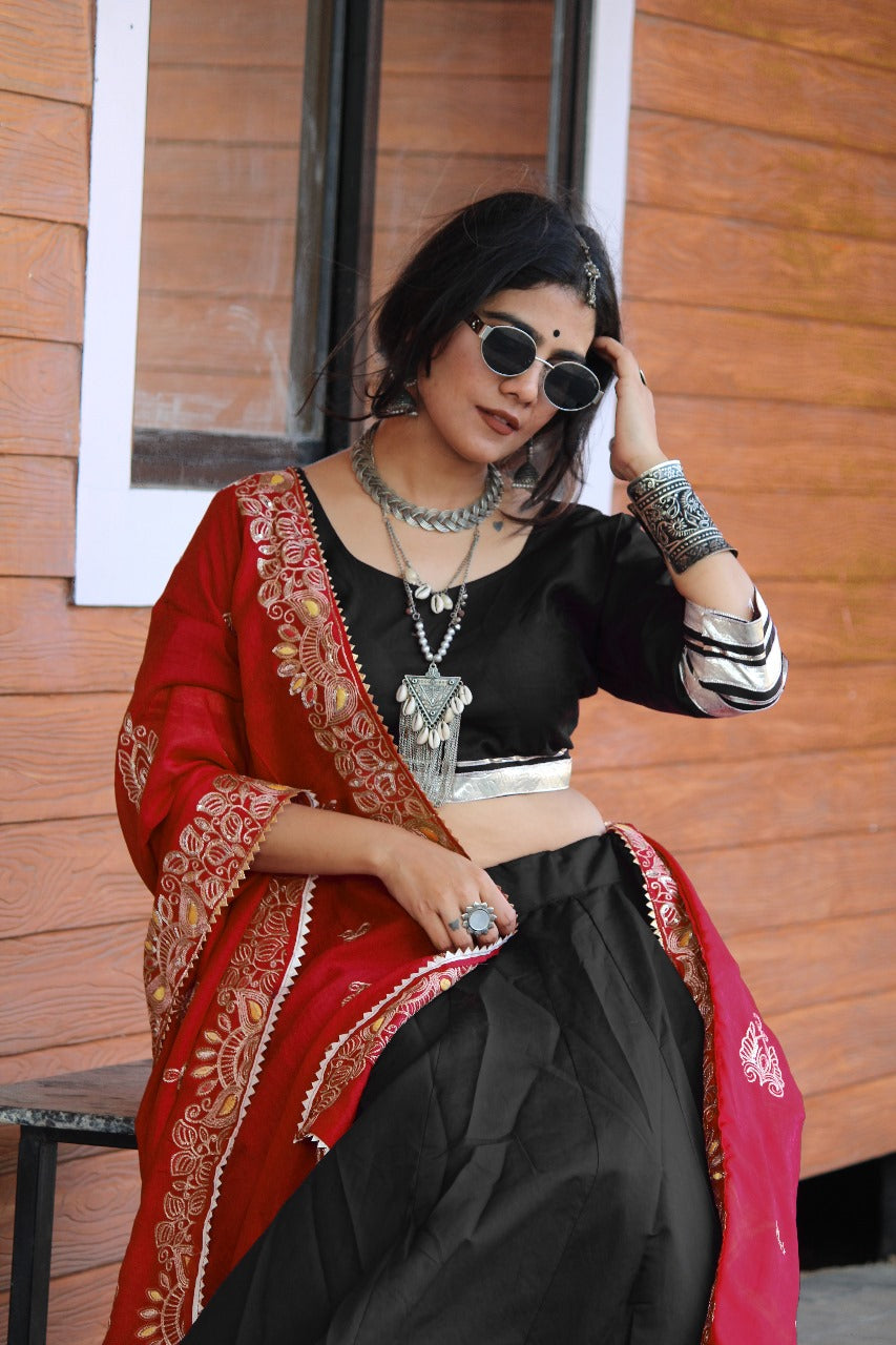 Navratri Chaniya Choli