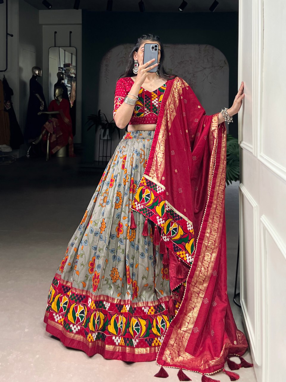 Navratri Chaniya Choli