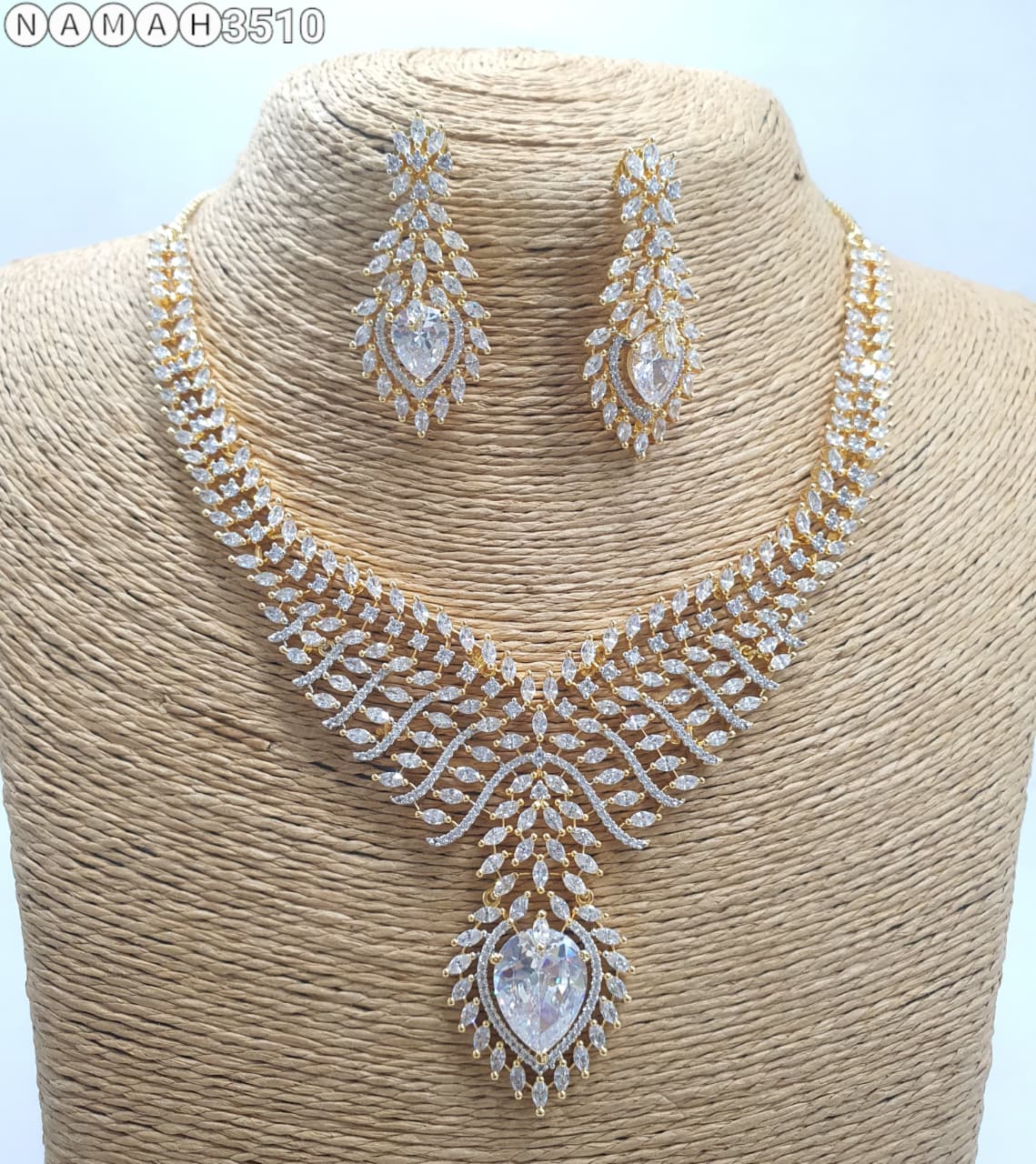 Necklace Set