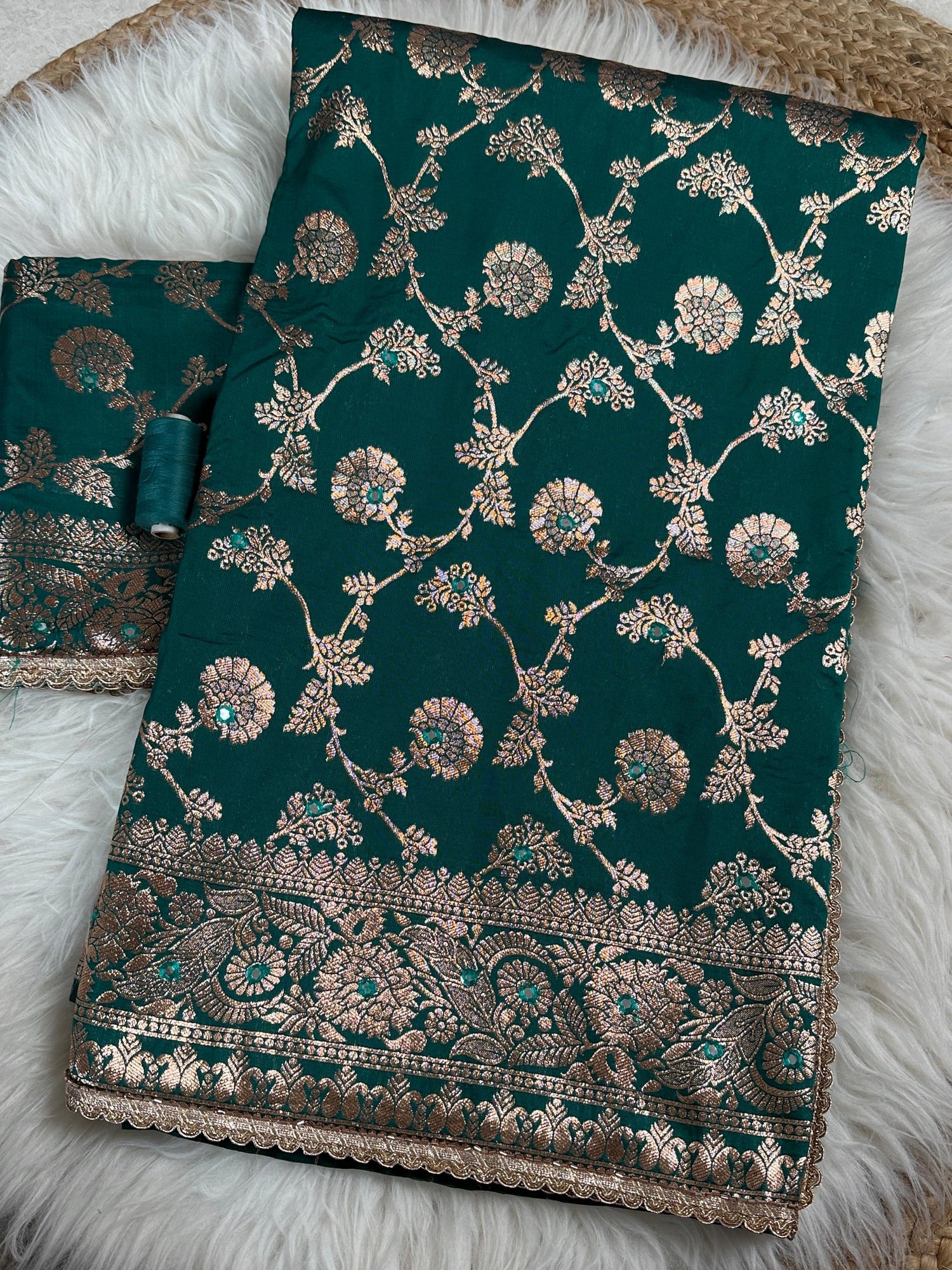 Dark Green Pure Soft Silk Banarasi Saree Banarasi Saree Anant Tex Exports Pvt.Ltd..