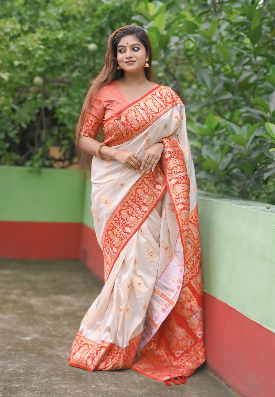 Cream White Pure Soft Silk Banarasi Saree Banarasi Saree Anant Tex Exports Pvt.Ltd..