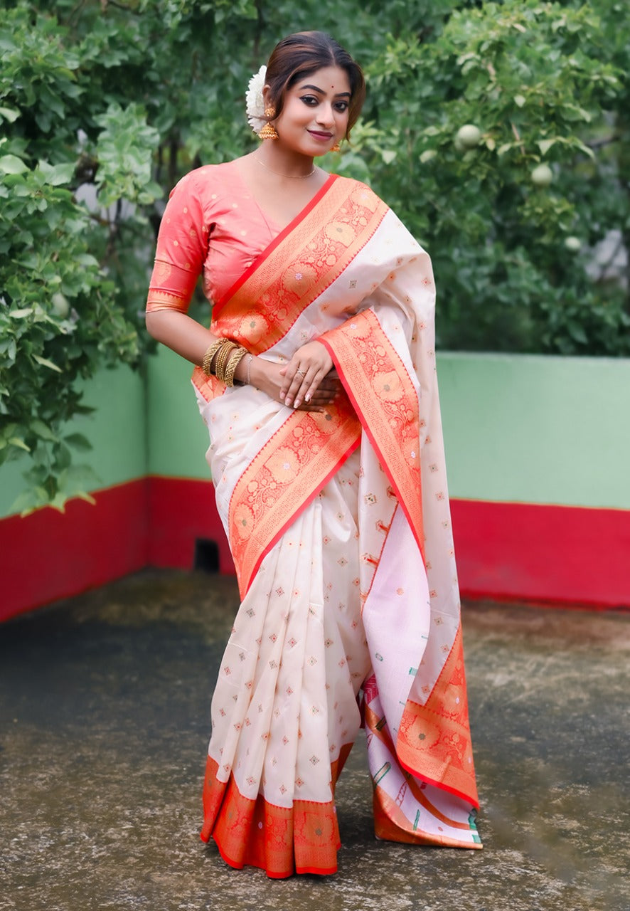 Cream White Pure Soft Silk Banarasi Saree Banarasi Saree Anant Tex Exports Pvt.Ltd..