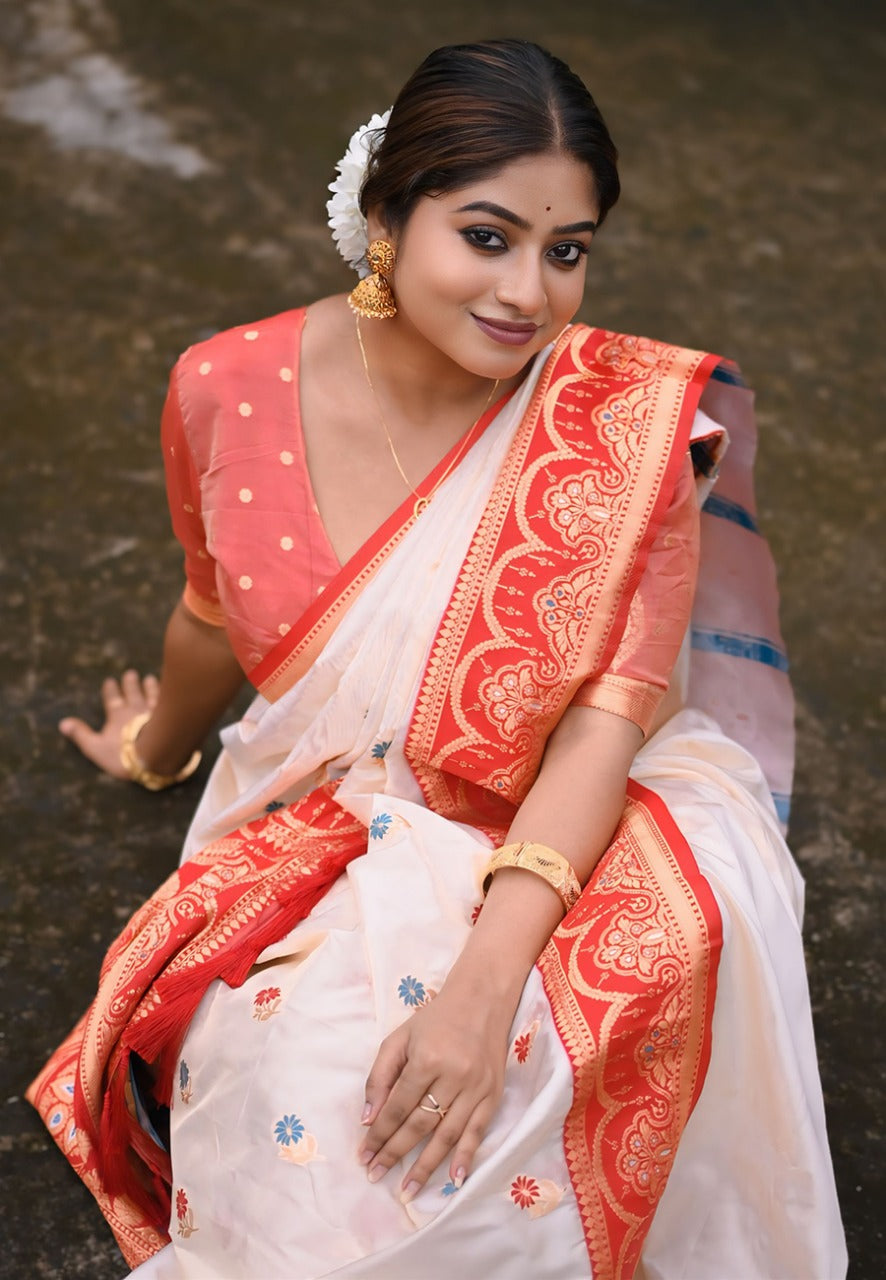 Cream White Pure Soft Silk Banarasi Saree Banarasi Saree Anant Tex Exports Pvt.Ltd..