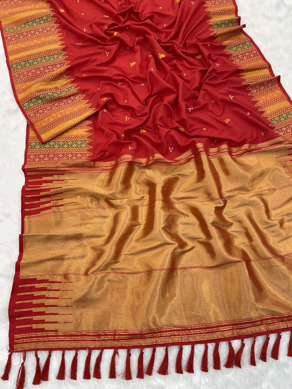 Red Soft Silk Meenakari Zari Woven Saree Banarasi Saree Anant Tex Exports Pvt.Ltd..
